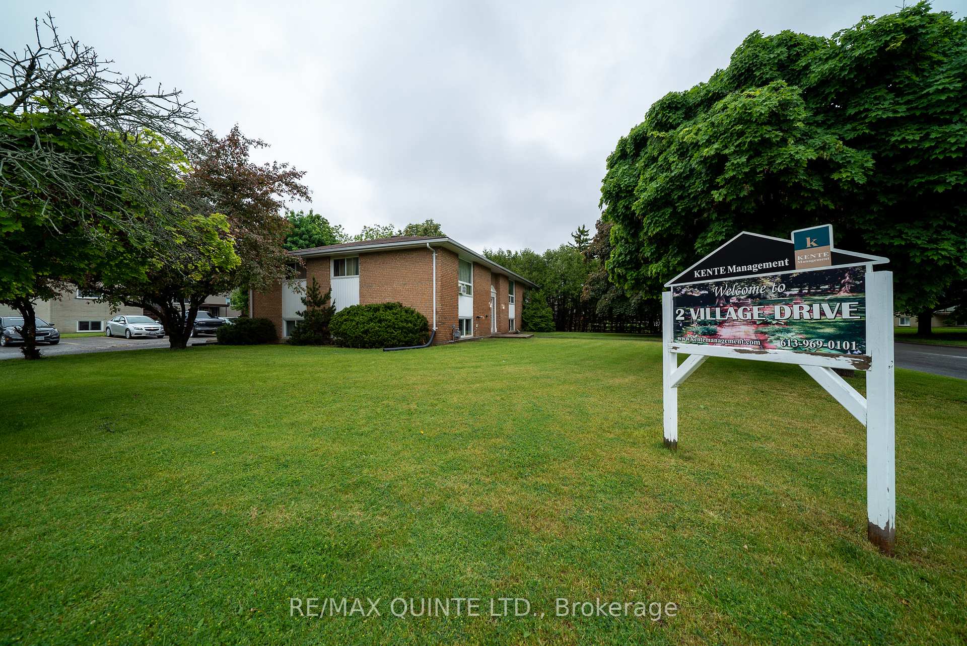 Photo 5 of Unit 5, 2 Village Drive, Belleville, Belleville Ward — HOMEH