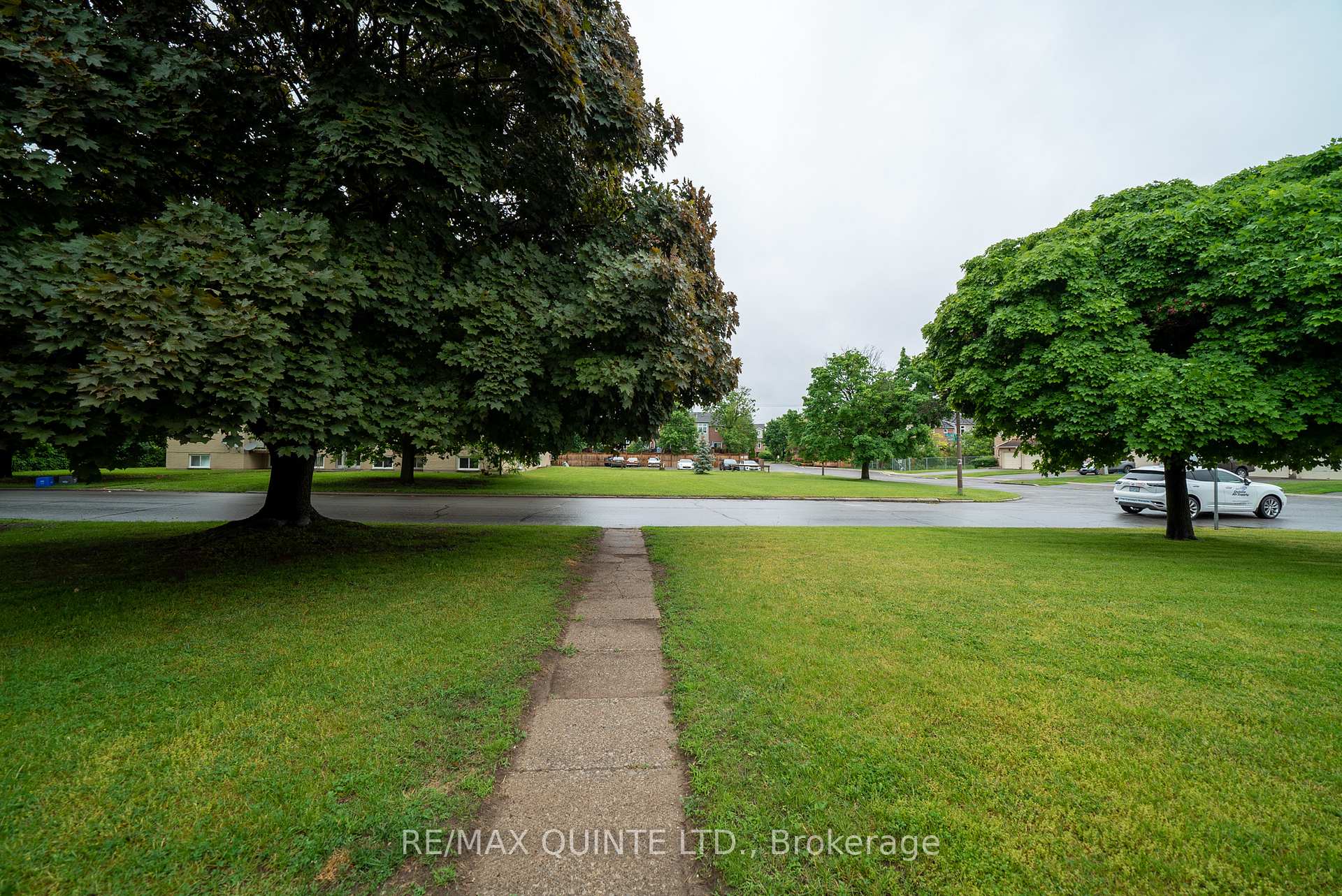 Photo 16 of Unit 5, 2 Village Drive, Belleville, Belleville Ward — HOMEH