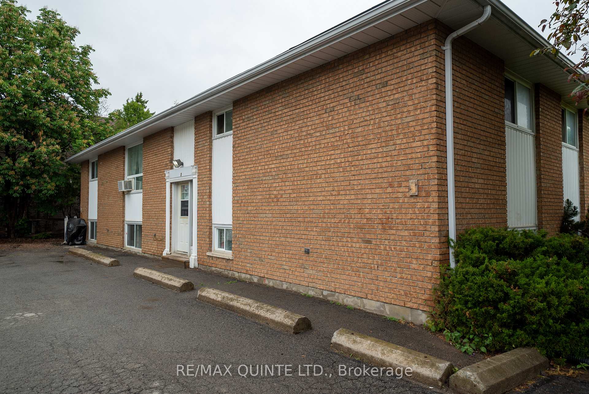 Photo 19 of Unit 5, 2 Village Drive, Belleville, Belleville Ward — HOMEH