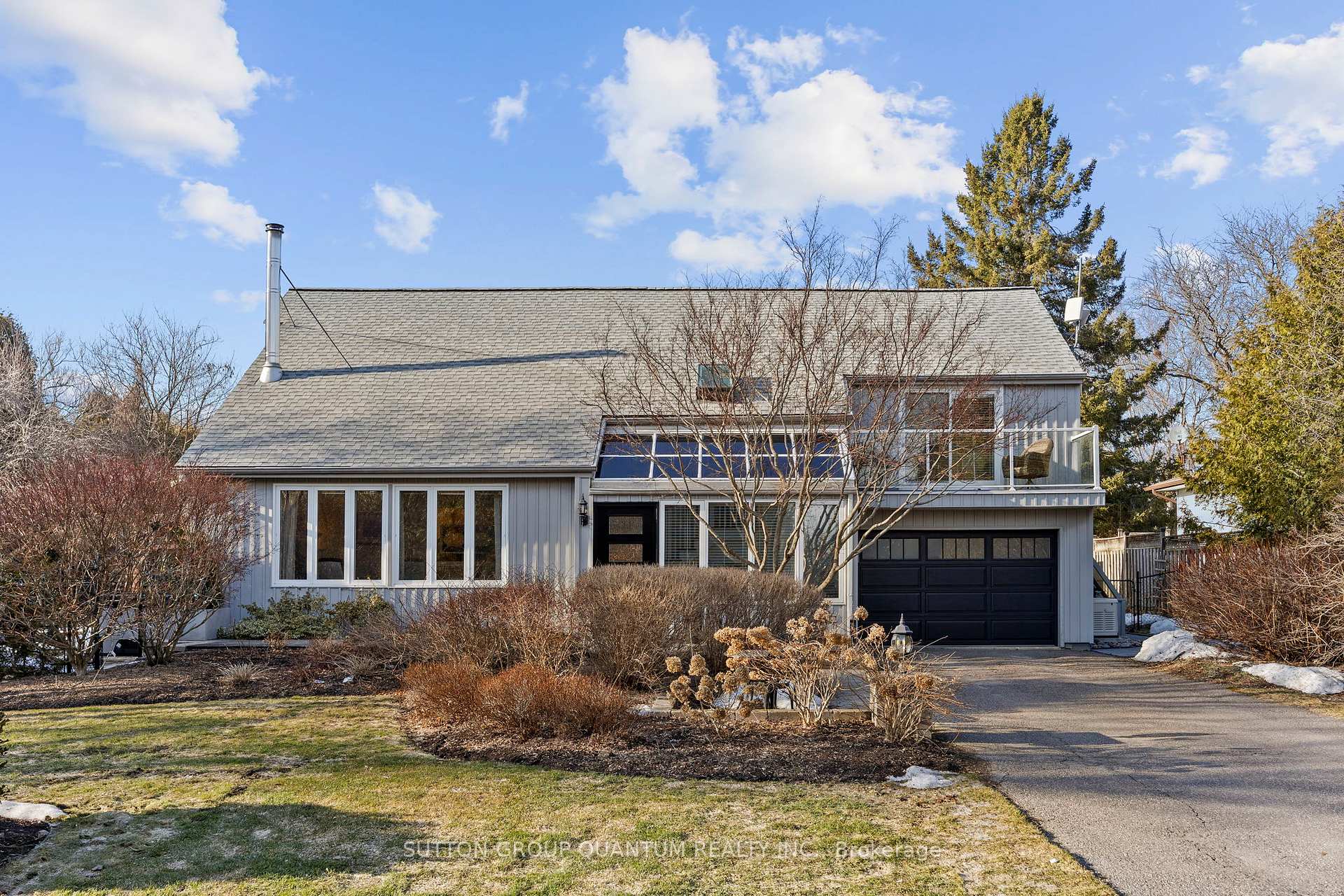 Front of 2470 Concession 8 Road