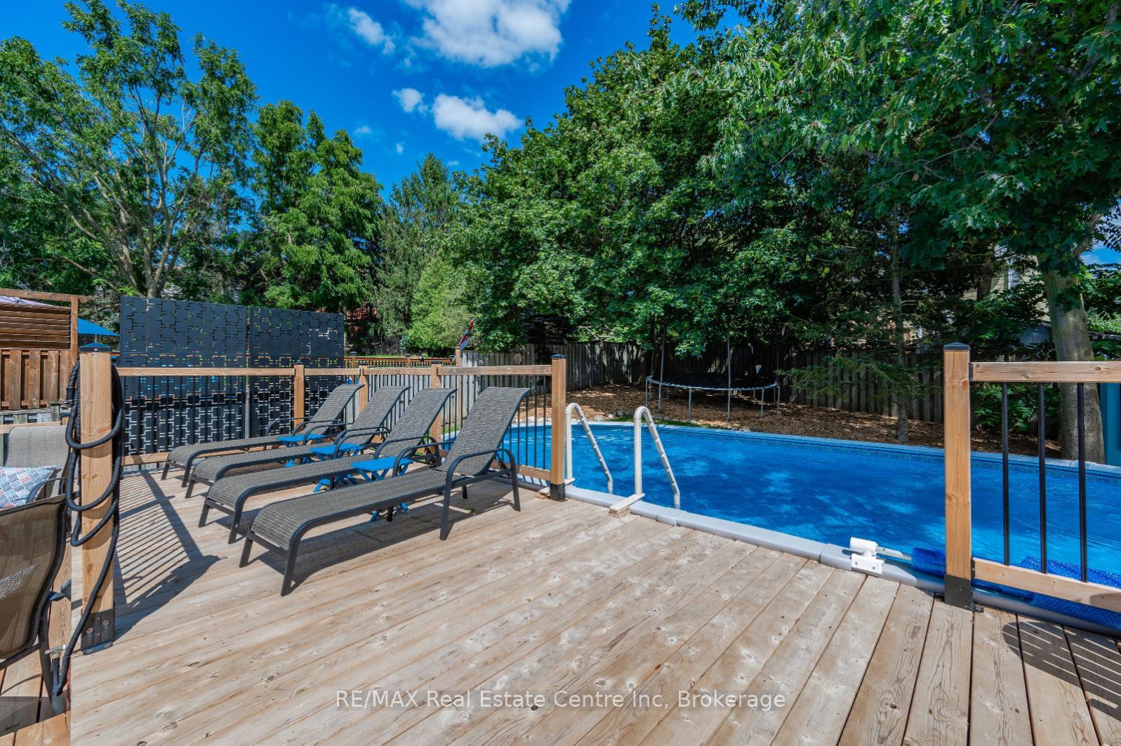 Photo 26 of 17 Dunhill Crescent, Guelph, Willow West/Sugarbush/West Acres — HOMEH
