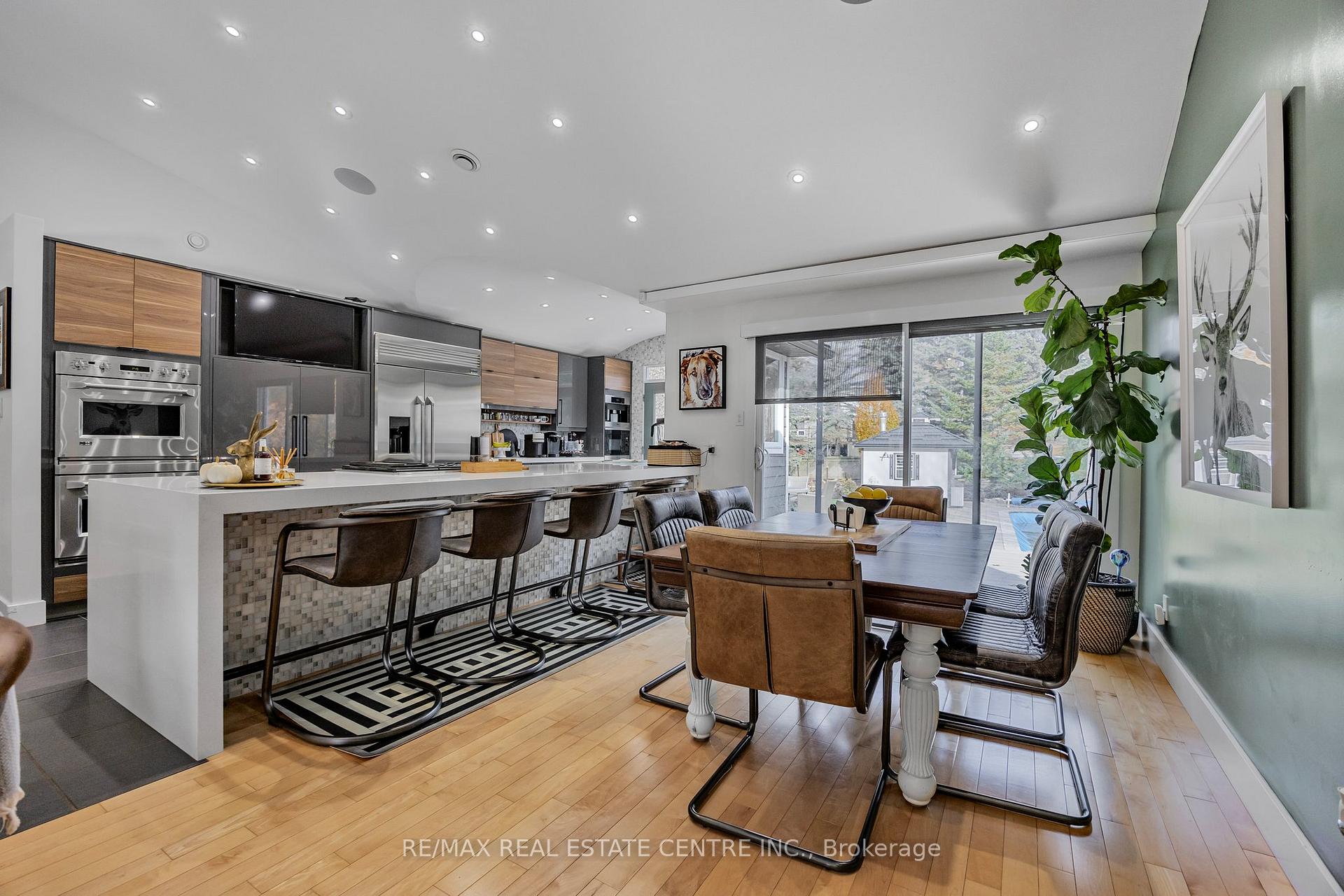Photo 5 of 11 Brawton Drive, Caledon, Palgrave — HOMEH