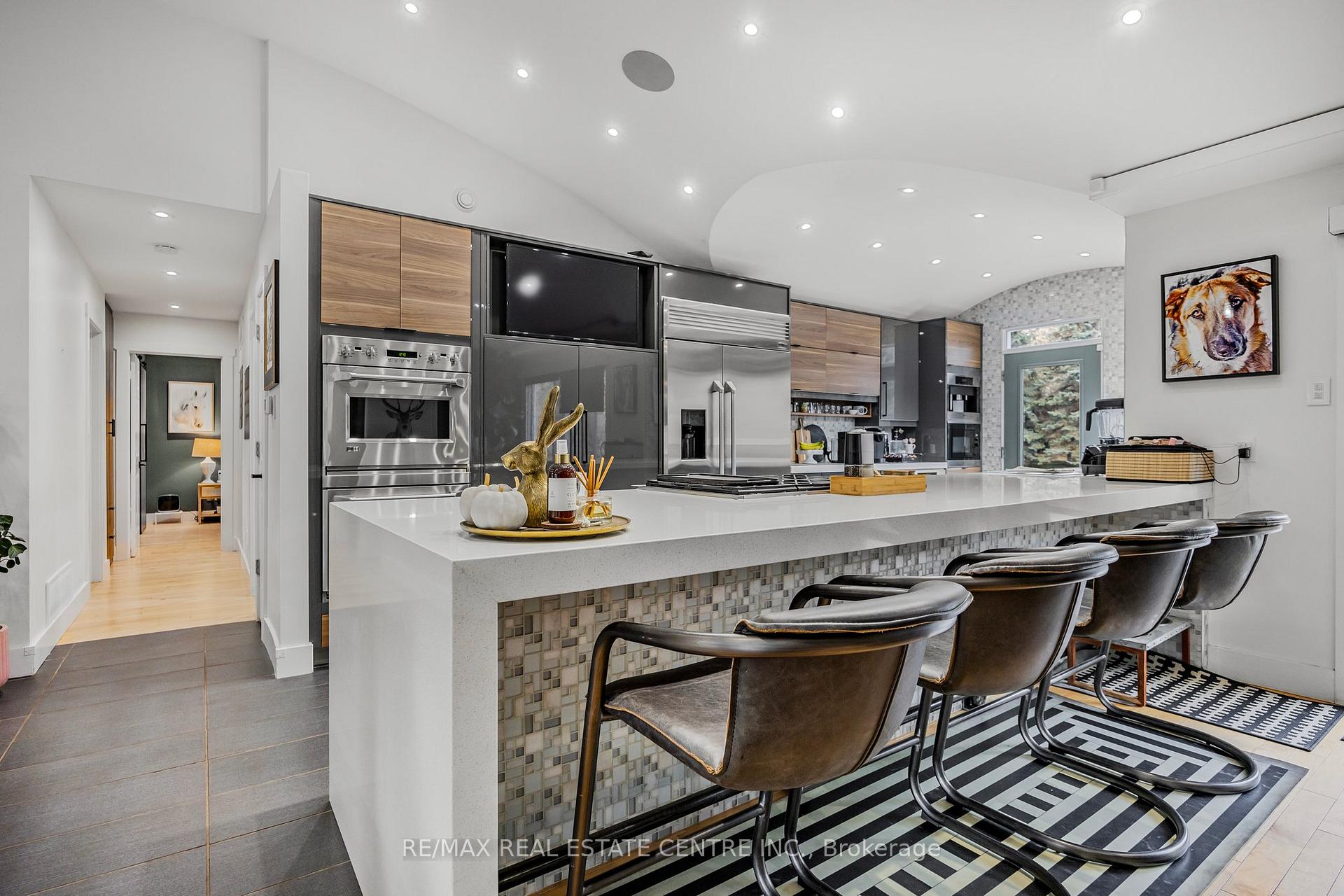 Photo 6 of 11 Brawton Drive, Caledon, Palgrave — HOMEH