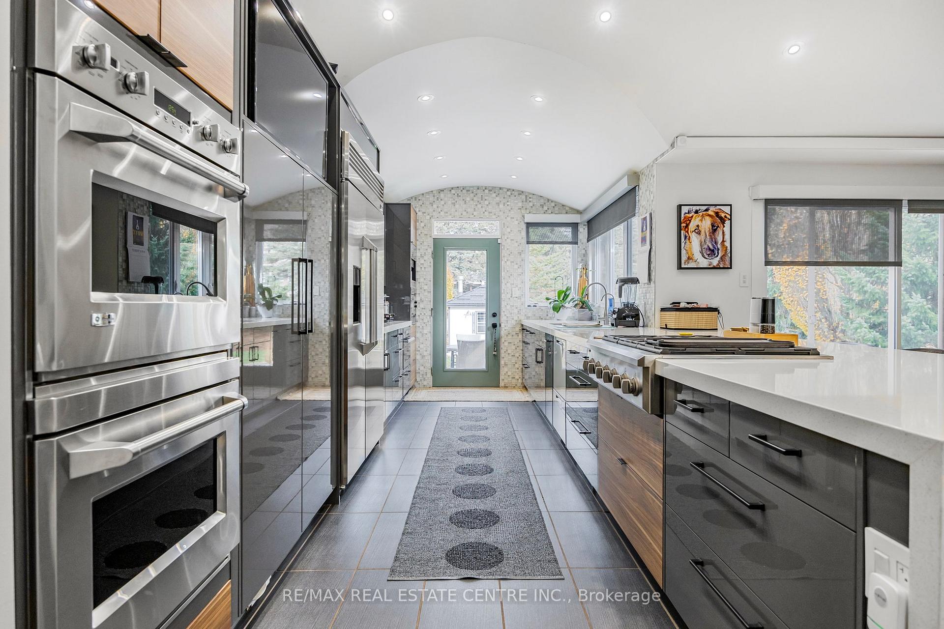 Photo 8 of 11 Brawton Drive, Caledon, Palgrave — HOMEH