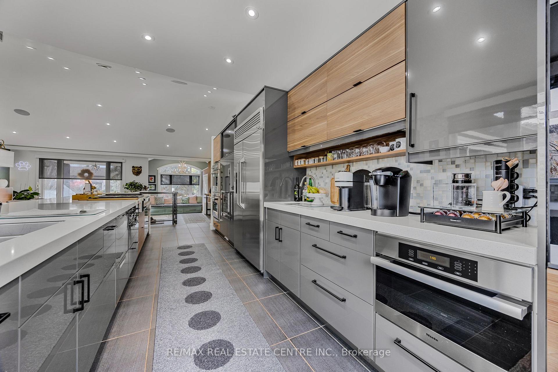 Photo 9 of 11 Brawton Drive, Caledon, Palgrave — HOMEH
