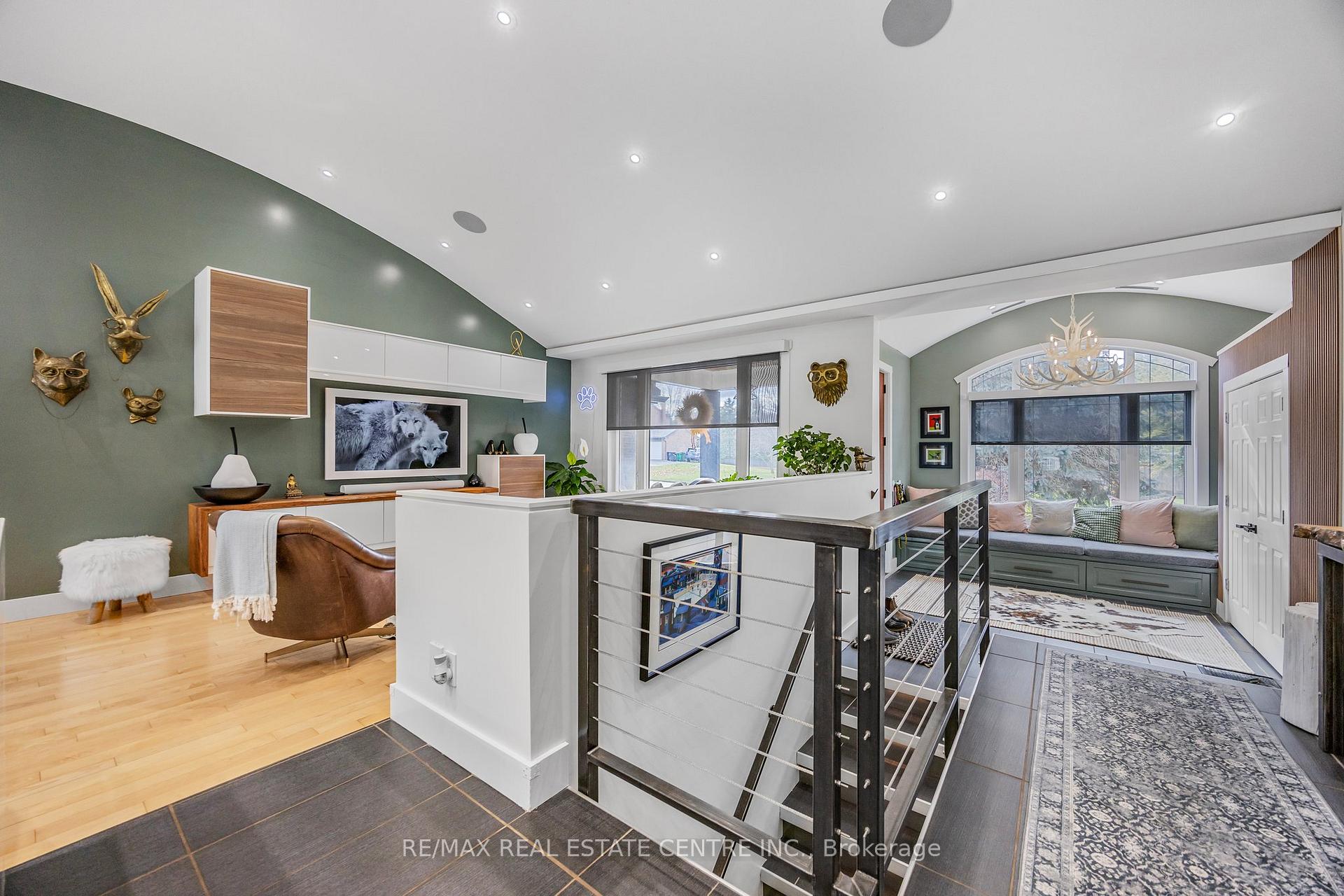 Photo 14 of 11 Brawton Drive, Caledon, Palgrave — HOMEH