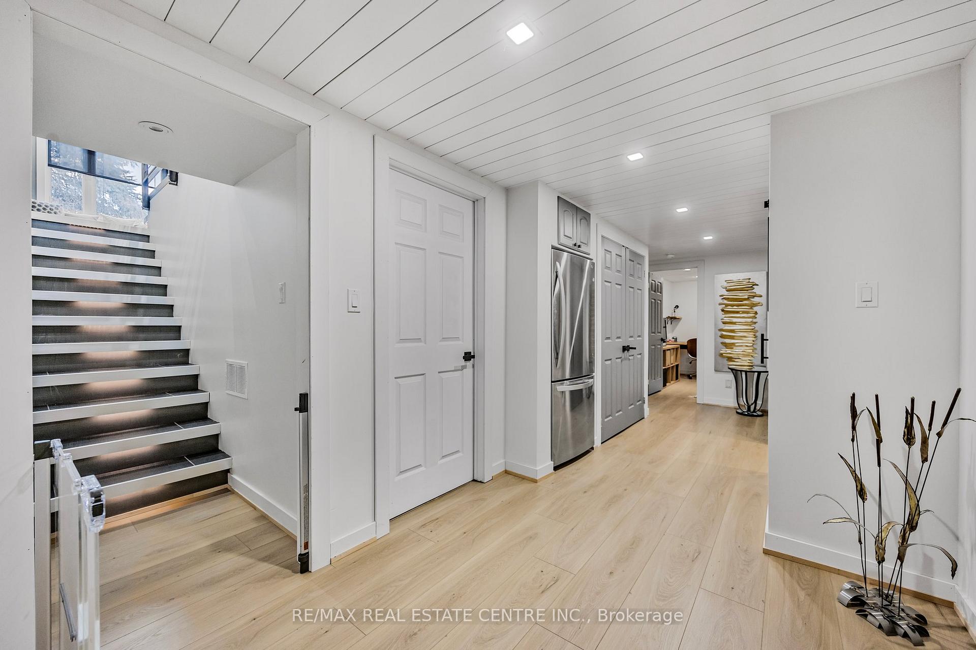 Photo 21 of 11 Brawton Drive, Caledon, Palgrave — HOMEH