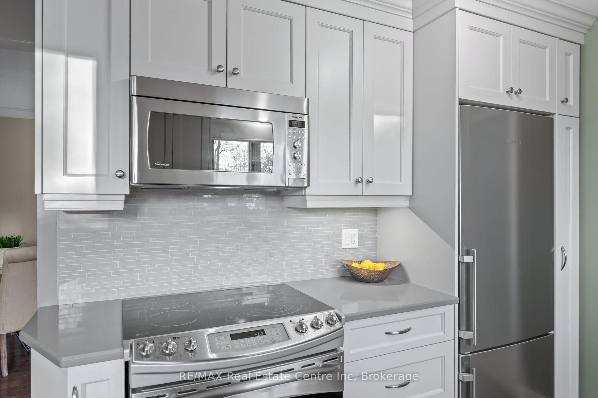 Photo 5 of 94 Glenburnie Drive, Guelph, Grange Road — HOMEH