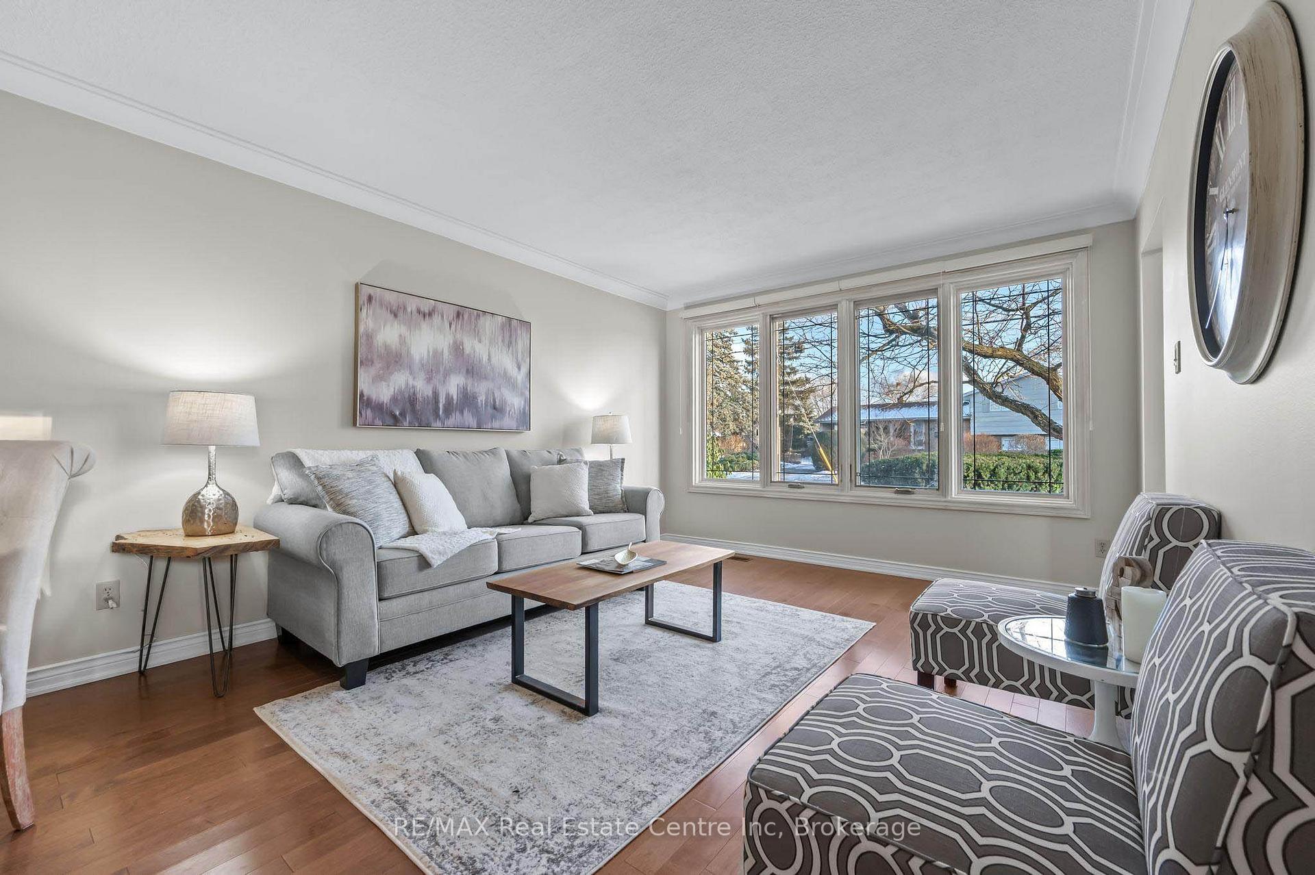 Photo 8 of 94 Glenburnie Drive, Guelph, Grange Road — HOMEH