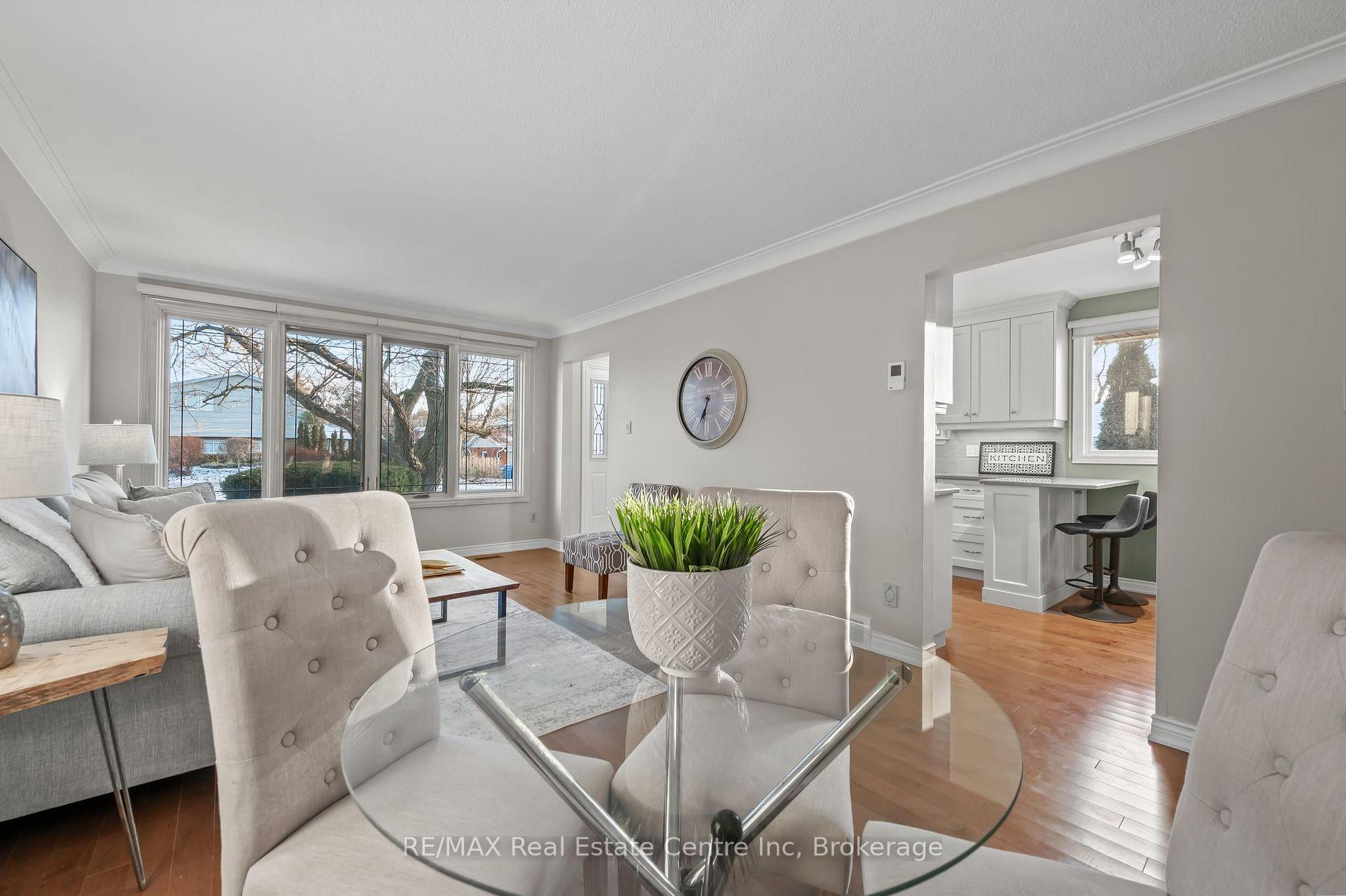 Photo 9 of 94 Glenburnie Drive, Guelph, Grange Road — HOMEH