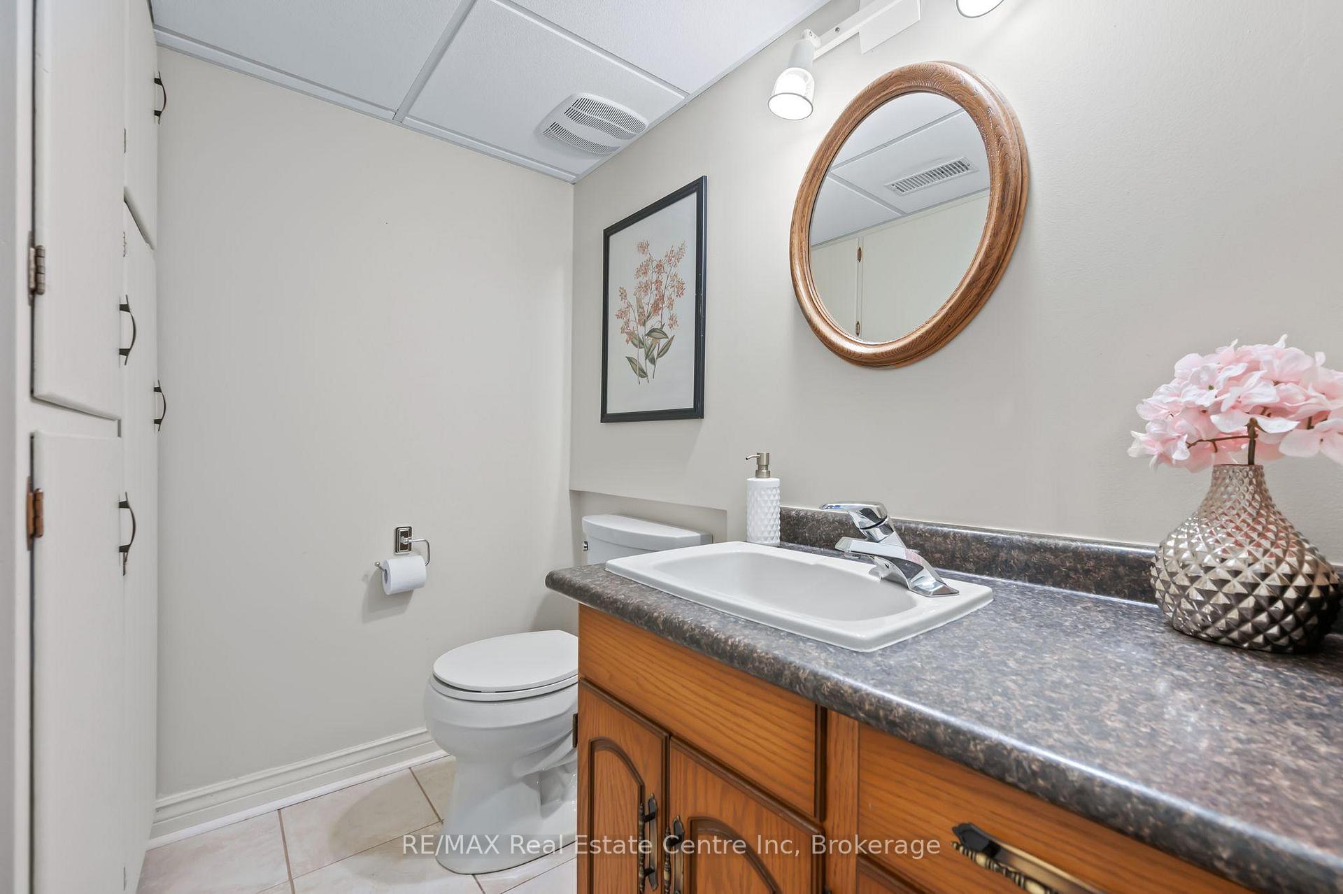 Photo 18 of 94 Glenburnie Drive, Guelph, Grange Road — HOMEH