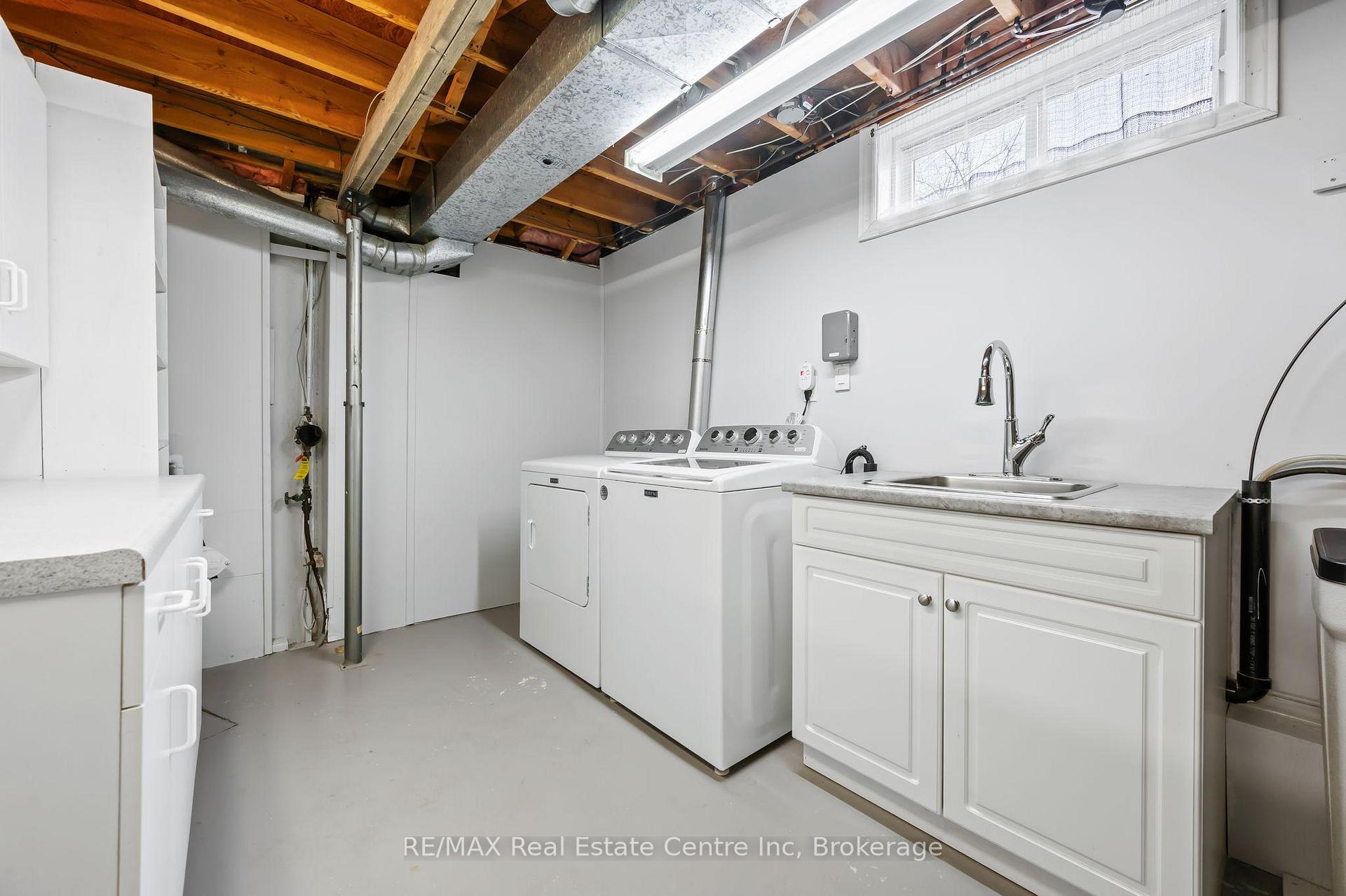 Photo 20 of 94 Glenburnie Drive, Guelph, Grange Road — HOMEH