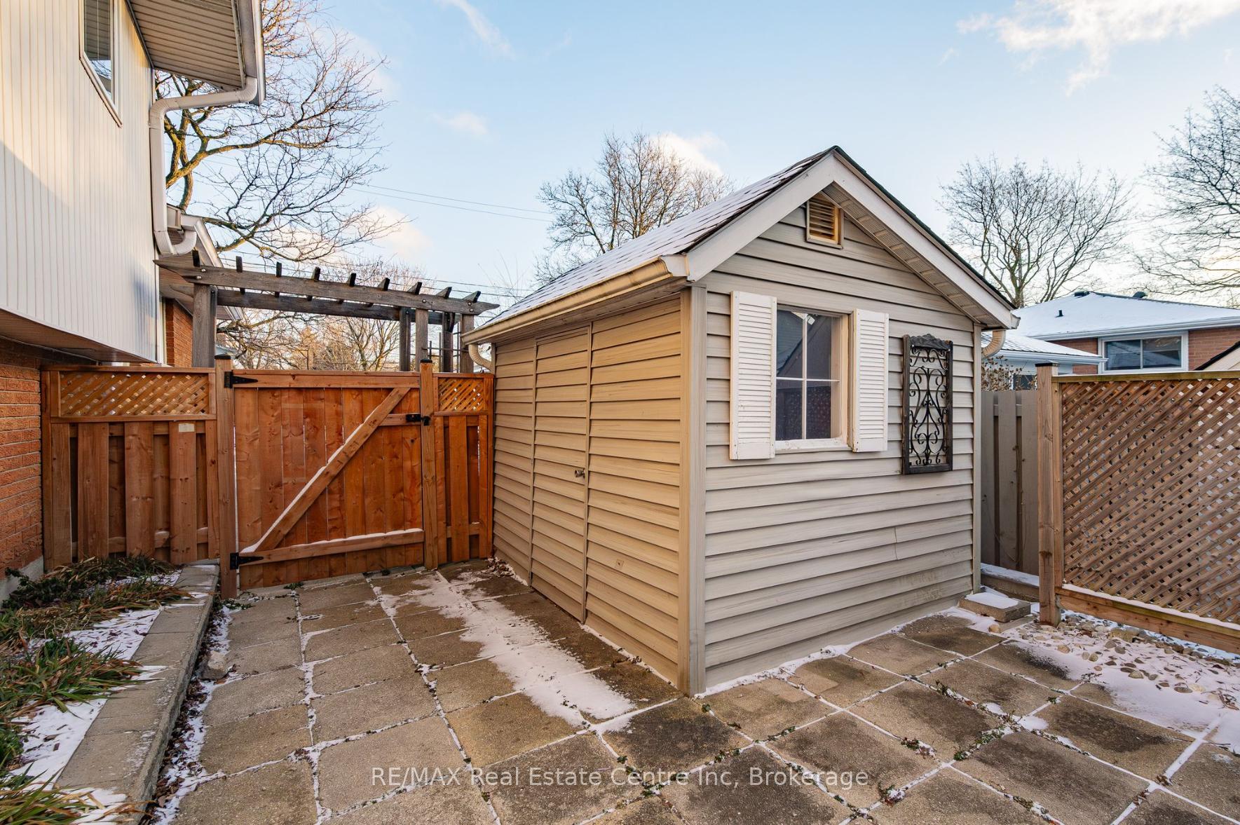 Photo 26 of 94 Glenburnie Drive, Guelph, Grange Road — HOMEH