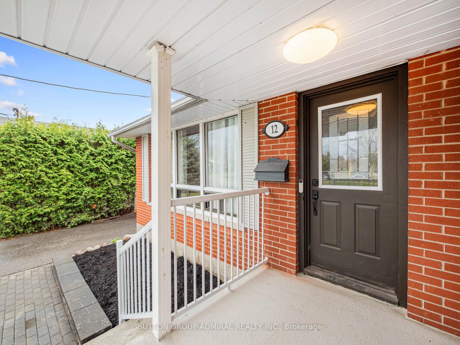 Photo 2 of 12 Simpson Avenue, Clarington, Bowmanville — HOMEH