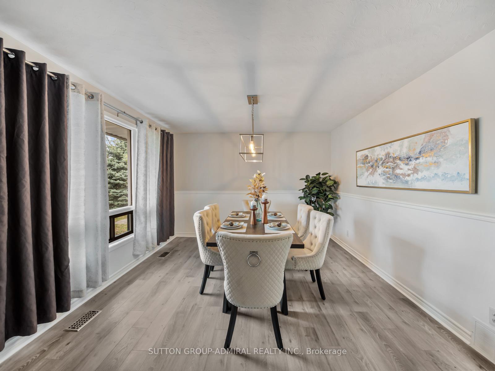 Photo 3 of 12 Simpson Avenue, Clarington, Bowmanville — HOMEH