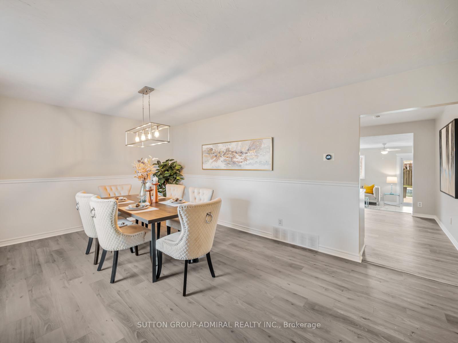 Photo 4 of 12 Simpson Avenue, Clarington, Bowmanville — HOMEH
