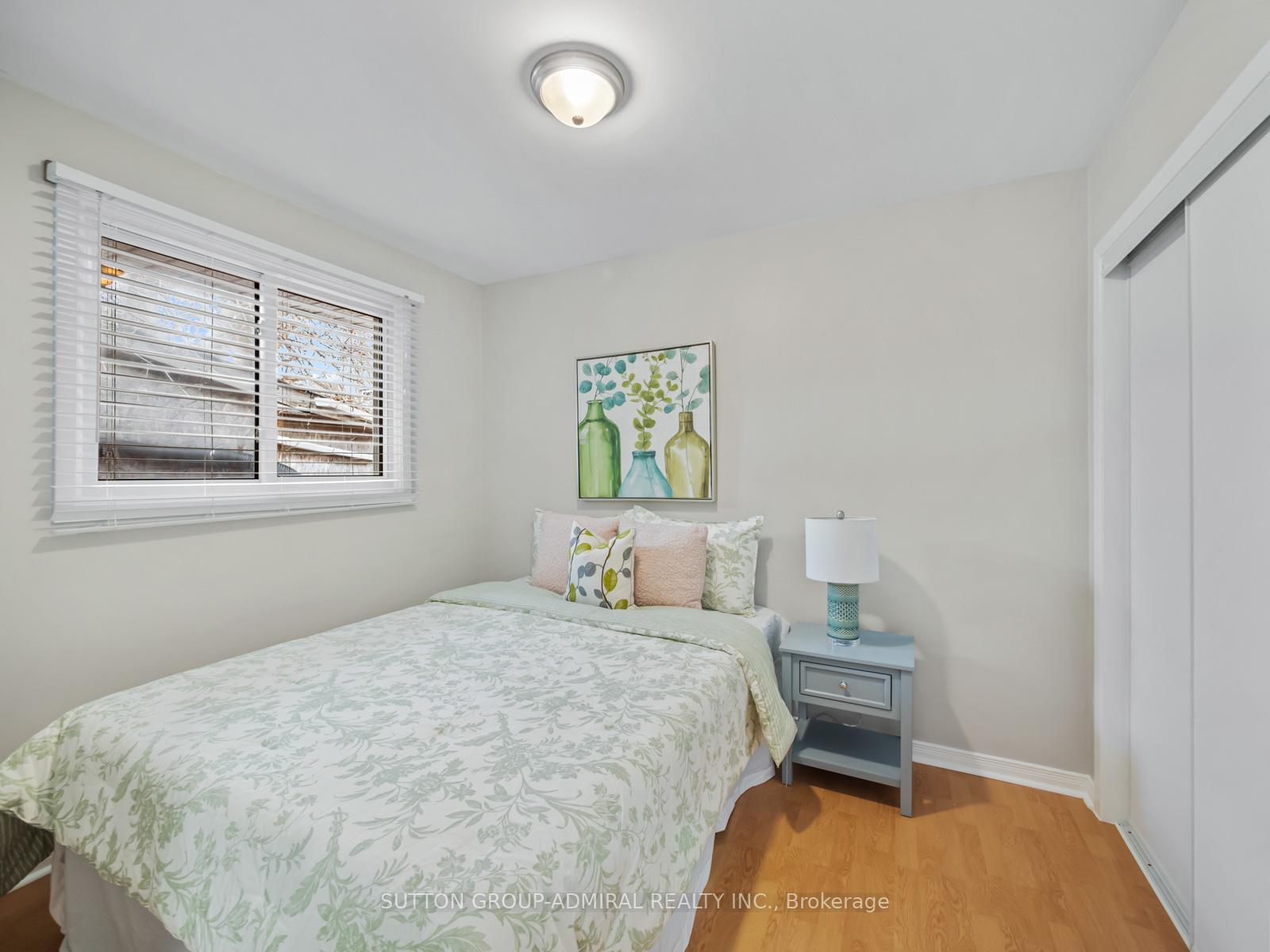 Photo 18 of 12 Simpson Avenue, Clarington, Bowmanville — HOMEH