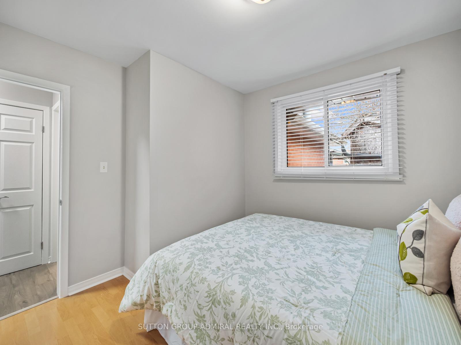 Photo 19 of 12 Simpson Avenue, Clarington, Bowmanville — HOMEH