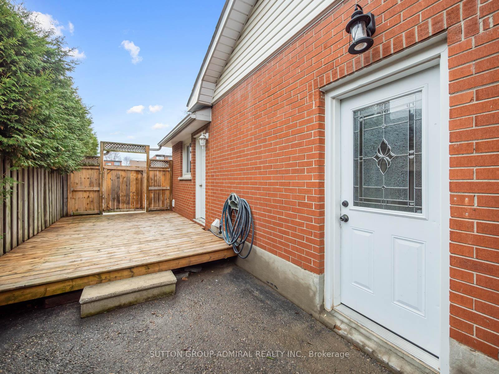 Photo 34 of 12 Simpson Avenue, Clarington, Bowmanville — HOMEH