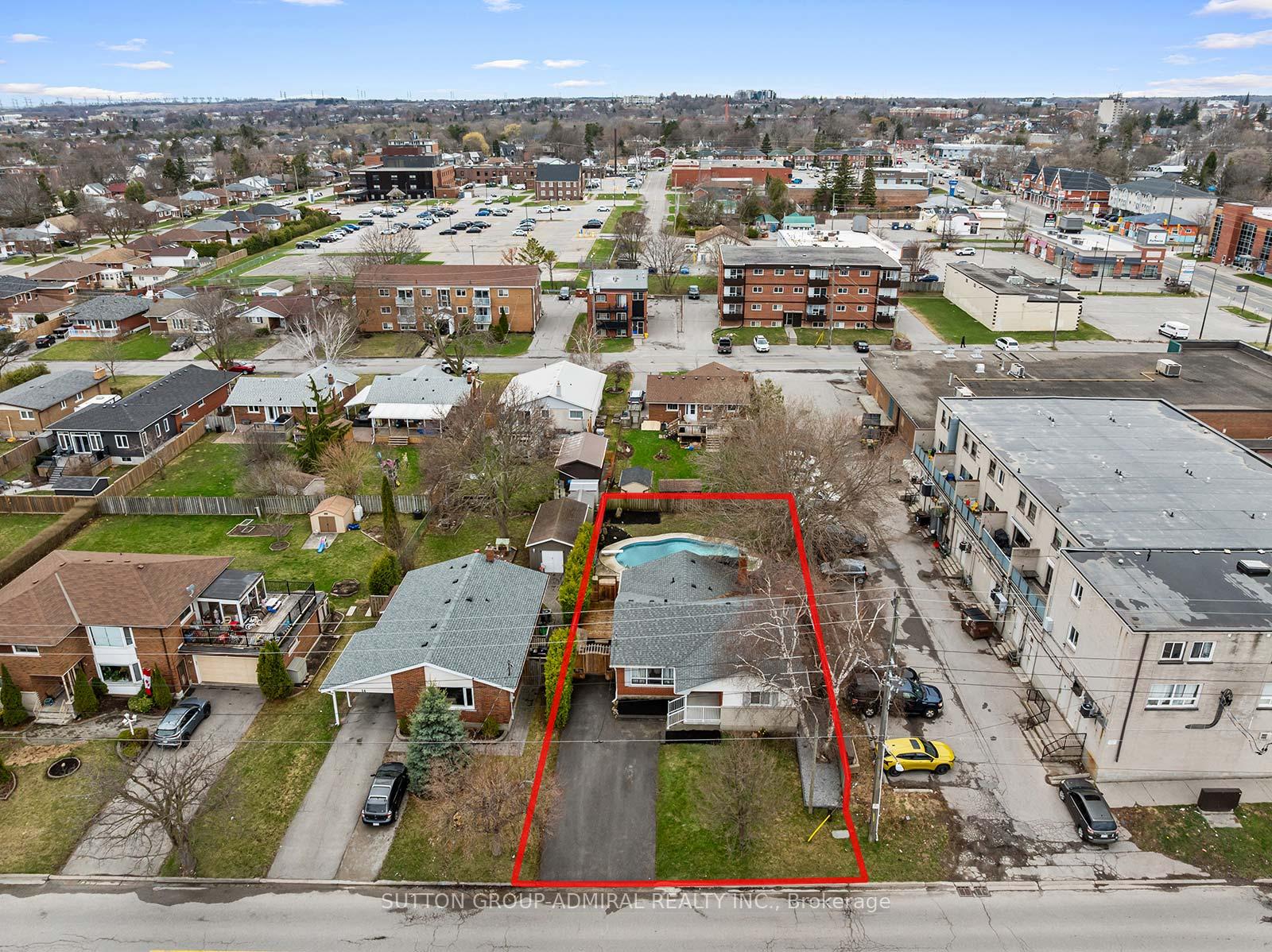 Photo 37 of 12 Simpson Avenue, Clarington, Bowmanville — HOMEH