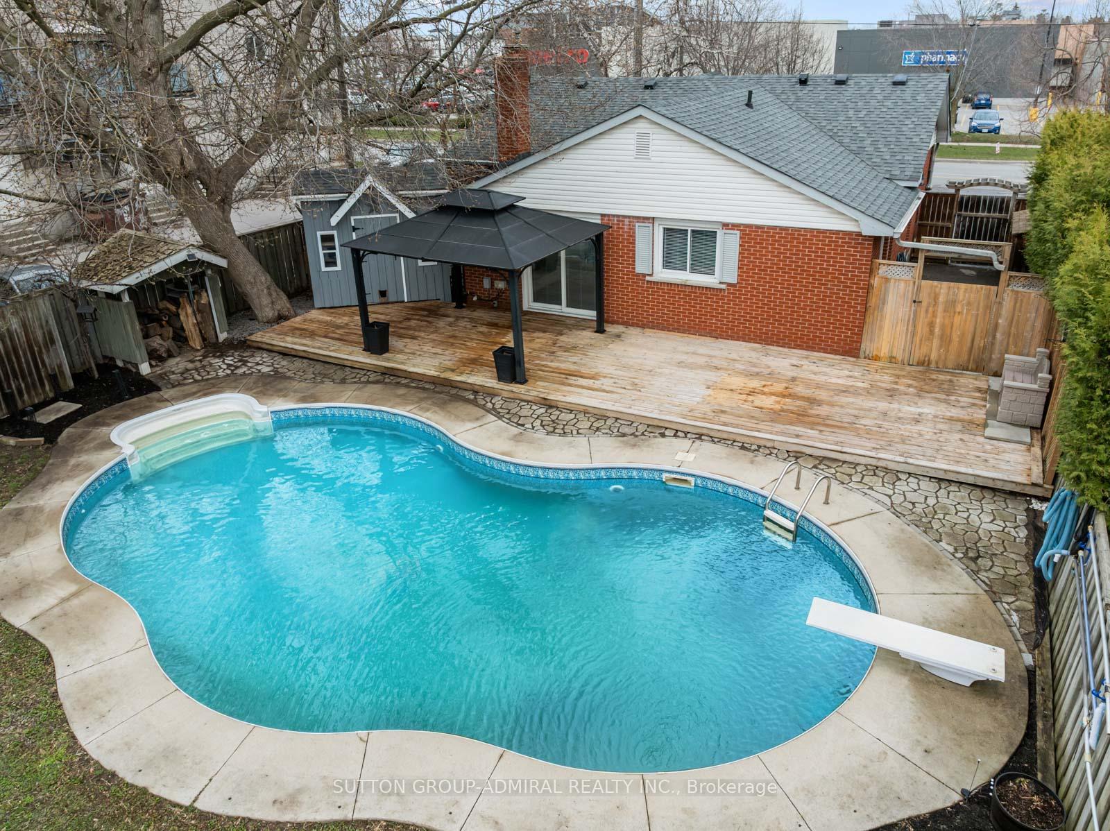 Photo 40 of 12 Simpson Avenue, Clarington, Bowmanville — HOMEH