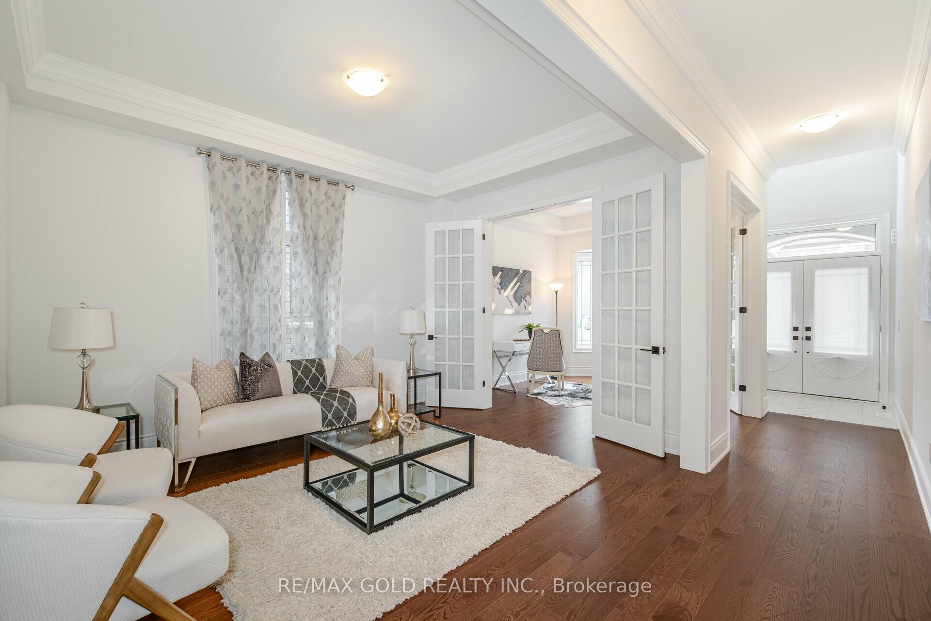 Photo 5 of 121 Raspberry Ridge Avenue, Caledon, Caledon East — HOMEH
