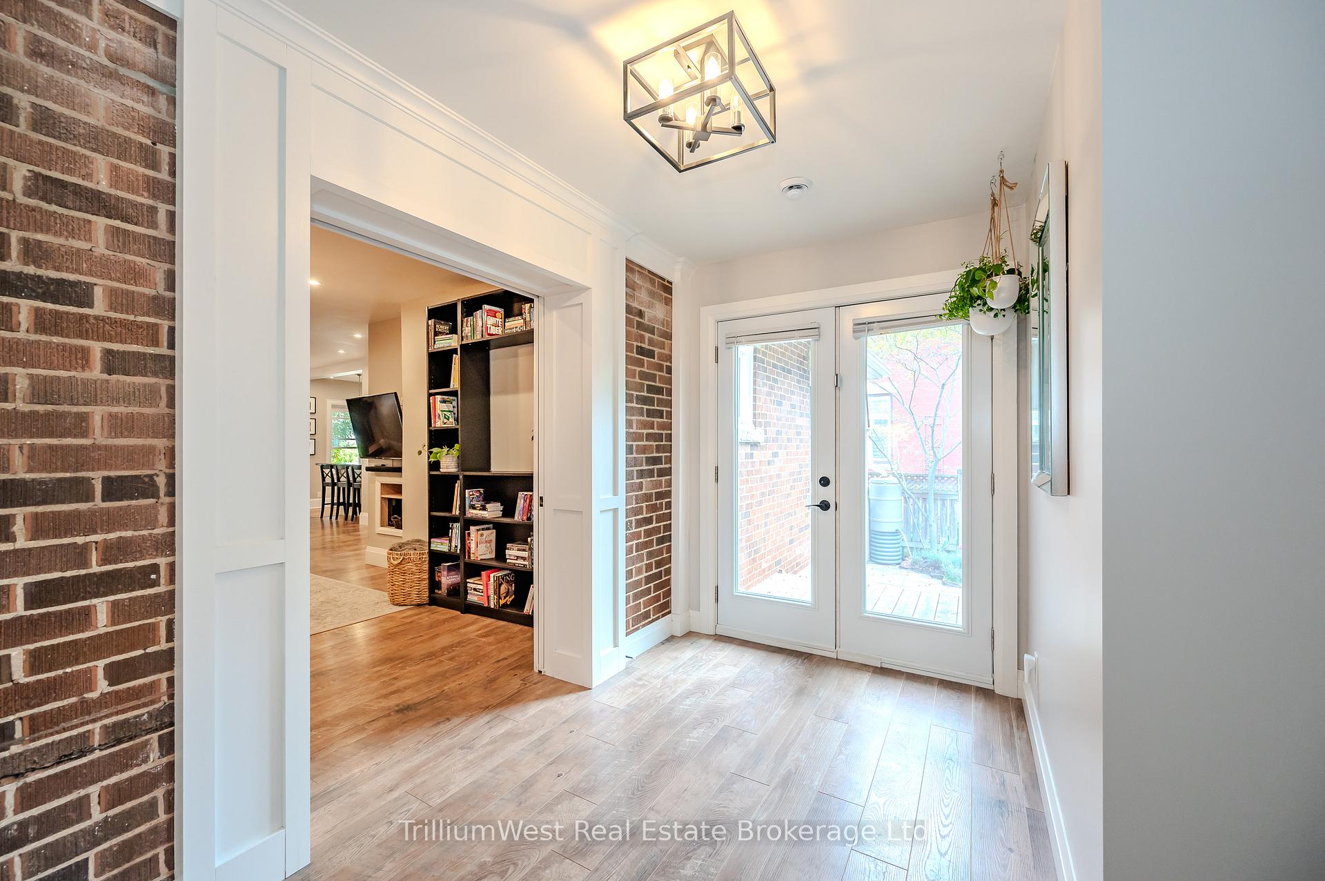 Photo 20 of 7 Alexandra Street, Guelph, Exhibition Park — HOMEH