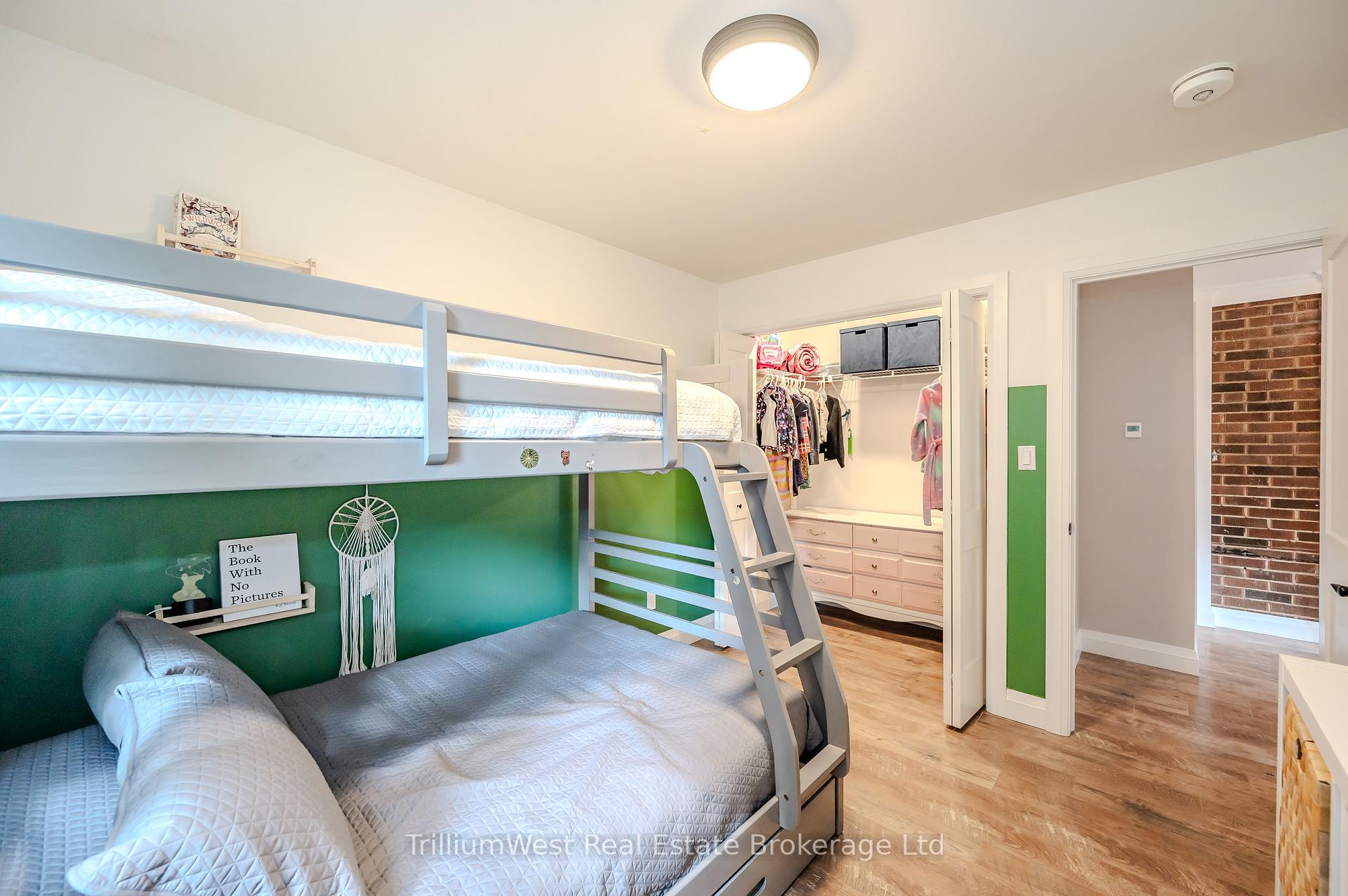 Photo 25 of 7 Alexandra Street, Guelph, Exhibition Park — HOMEH