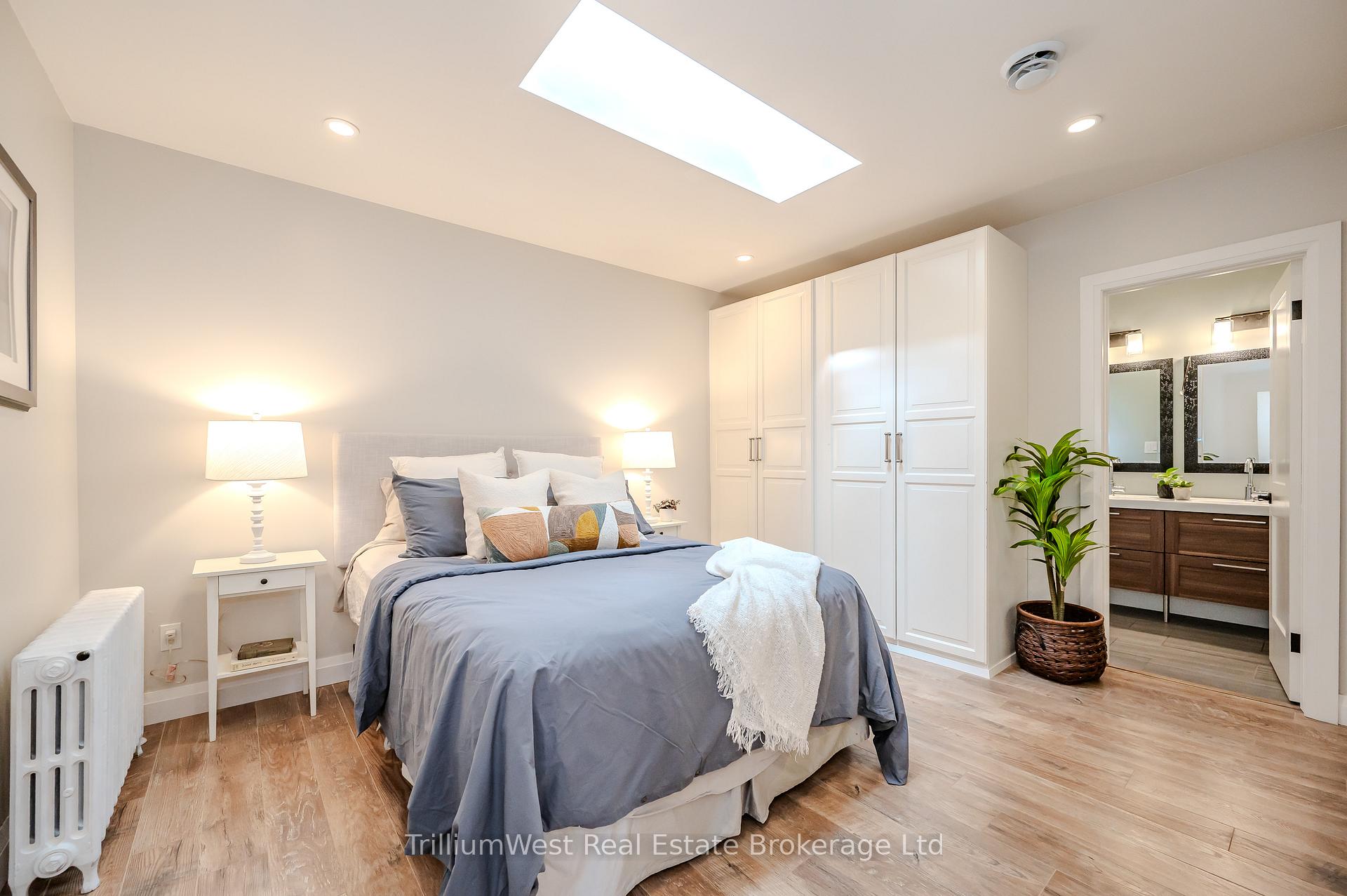 Photo 26 of 7 Alexandra Street, Guelph, Exhibition Park — HOMEH