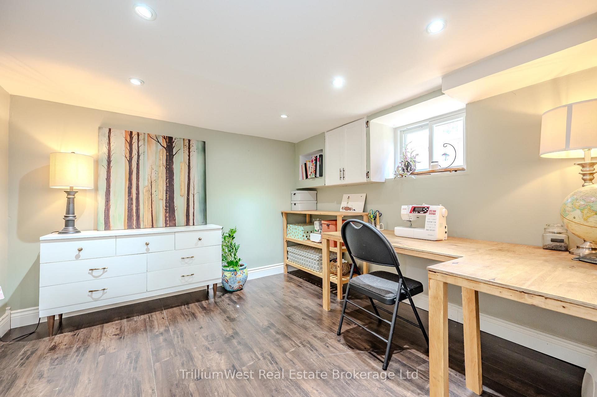 Photo 32 of 7 Alexandra Street, Guelph, Exhibition Park — HOMEH