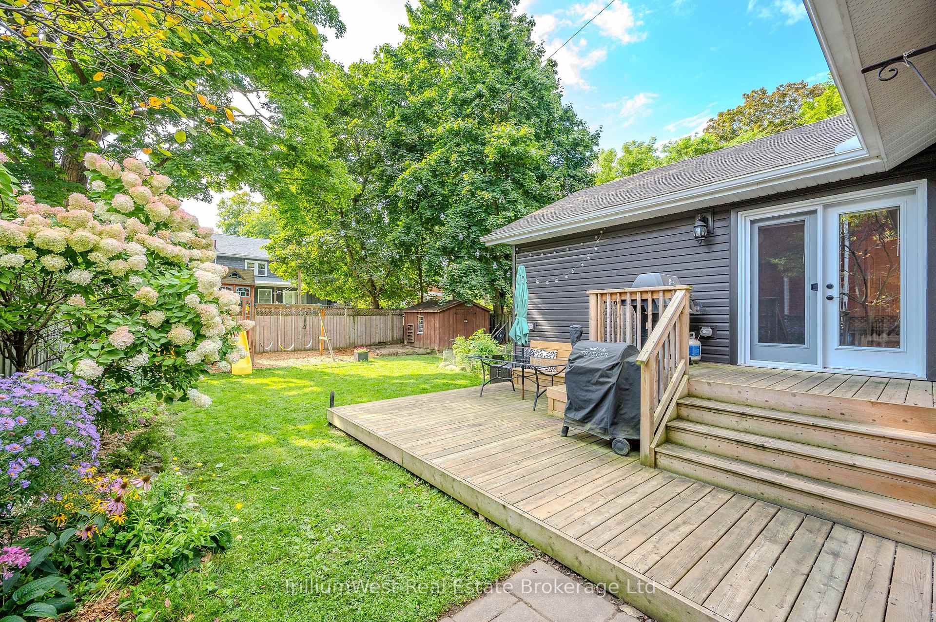 Photo 36 of 7 Alexandra Street, Guelph, Exhibition Park — HOMEH