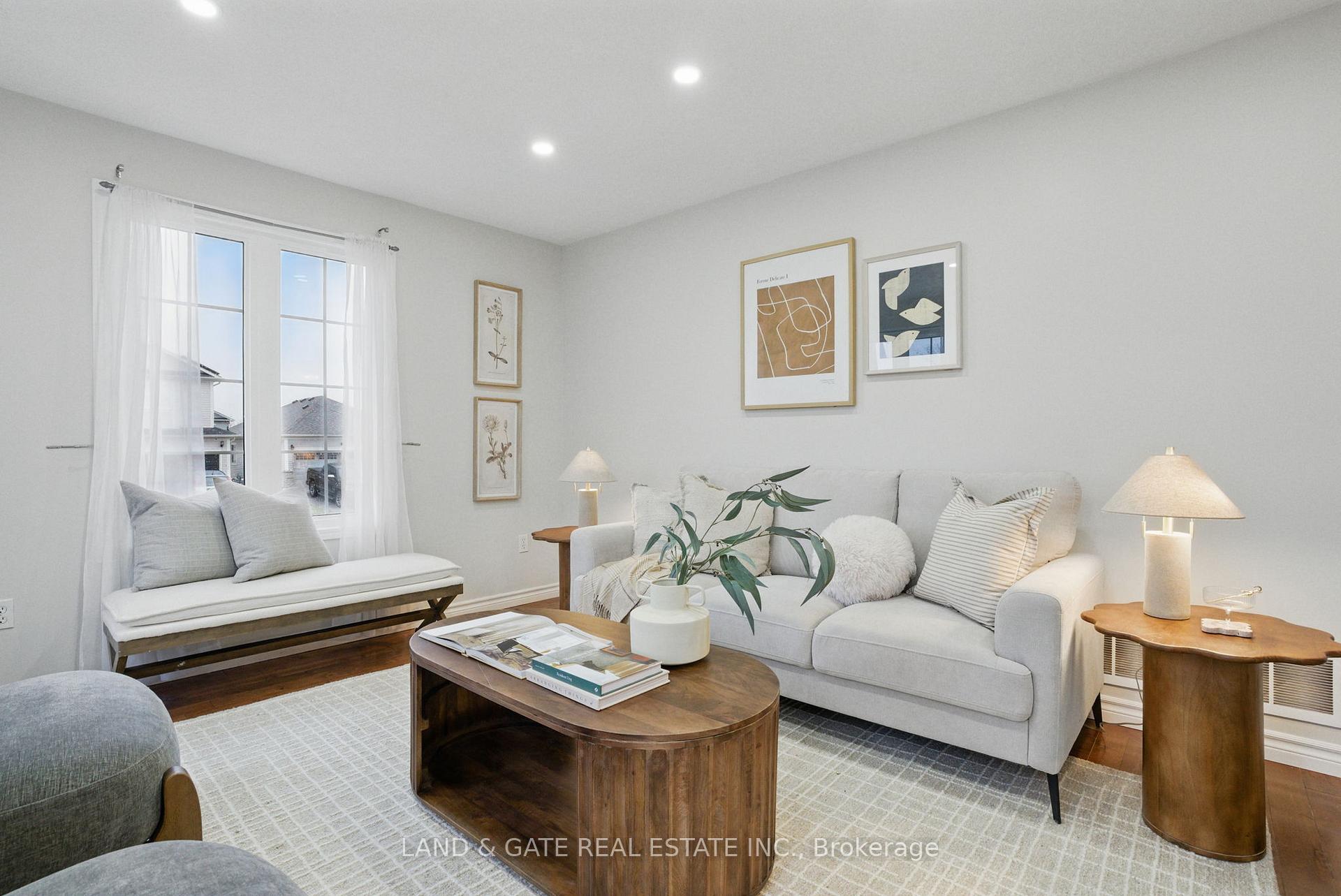 Photo 7 of 331 Longworth Avenue, Clarington, Bowmanville — HOMEH