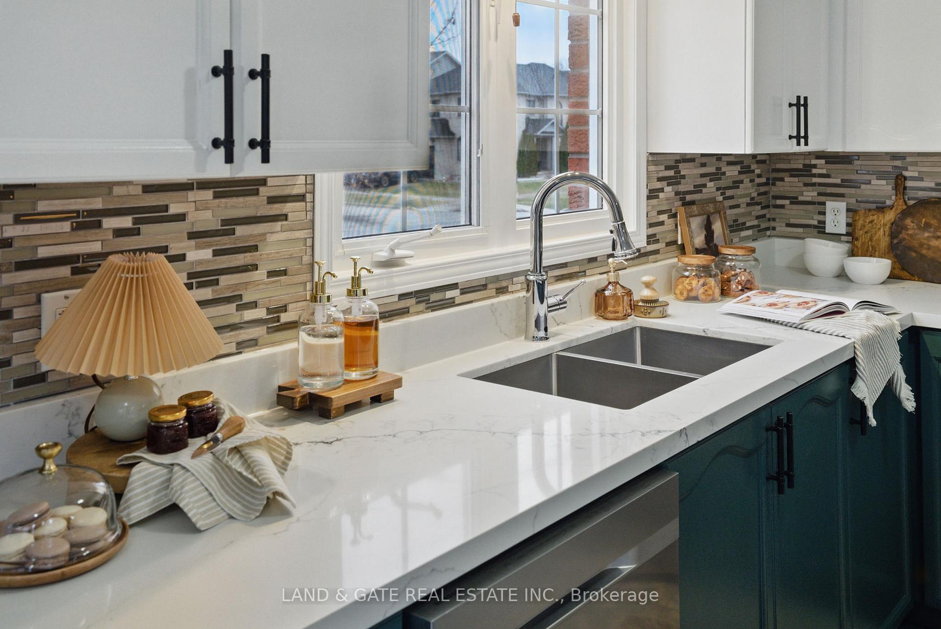Photo 14 of 331 Longworth Avenue, Clarington, Bowmanville — HOMEH