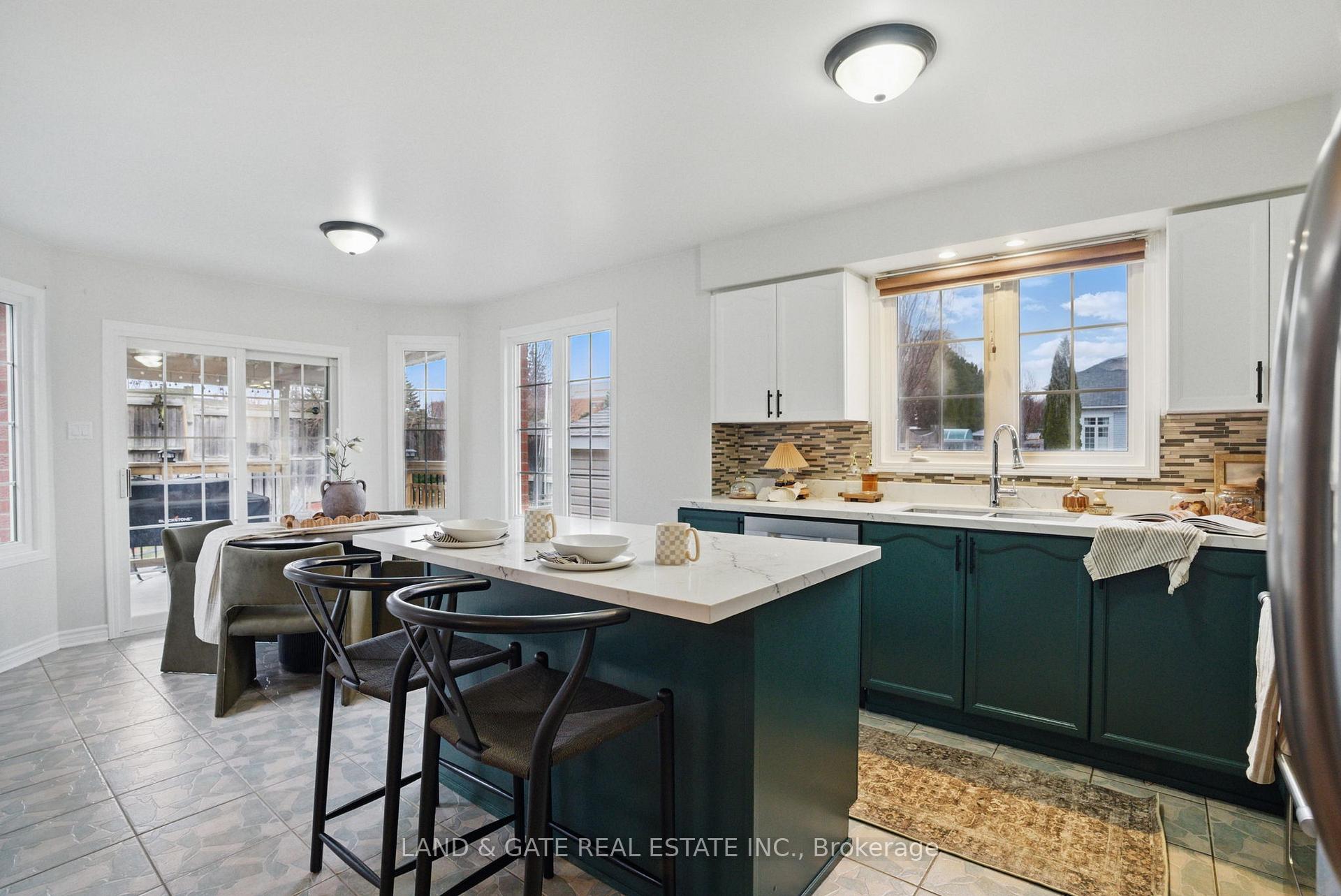 Photo 16 of 331 Longworth Avenue, Clarington, Bowmanville — HOMEH