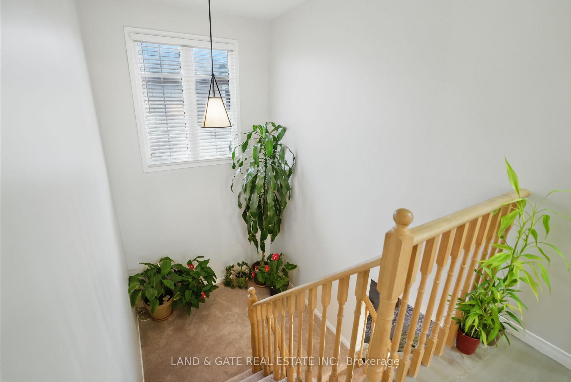 Photo 34 of 331 Longworth Avenue, Clarington, Bowmanville — HOMEH