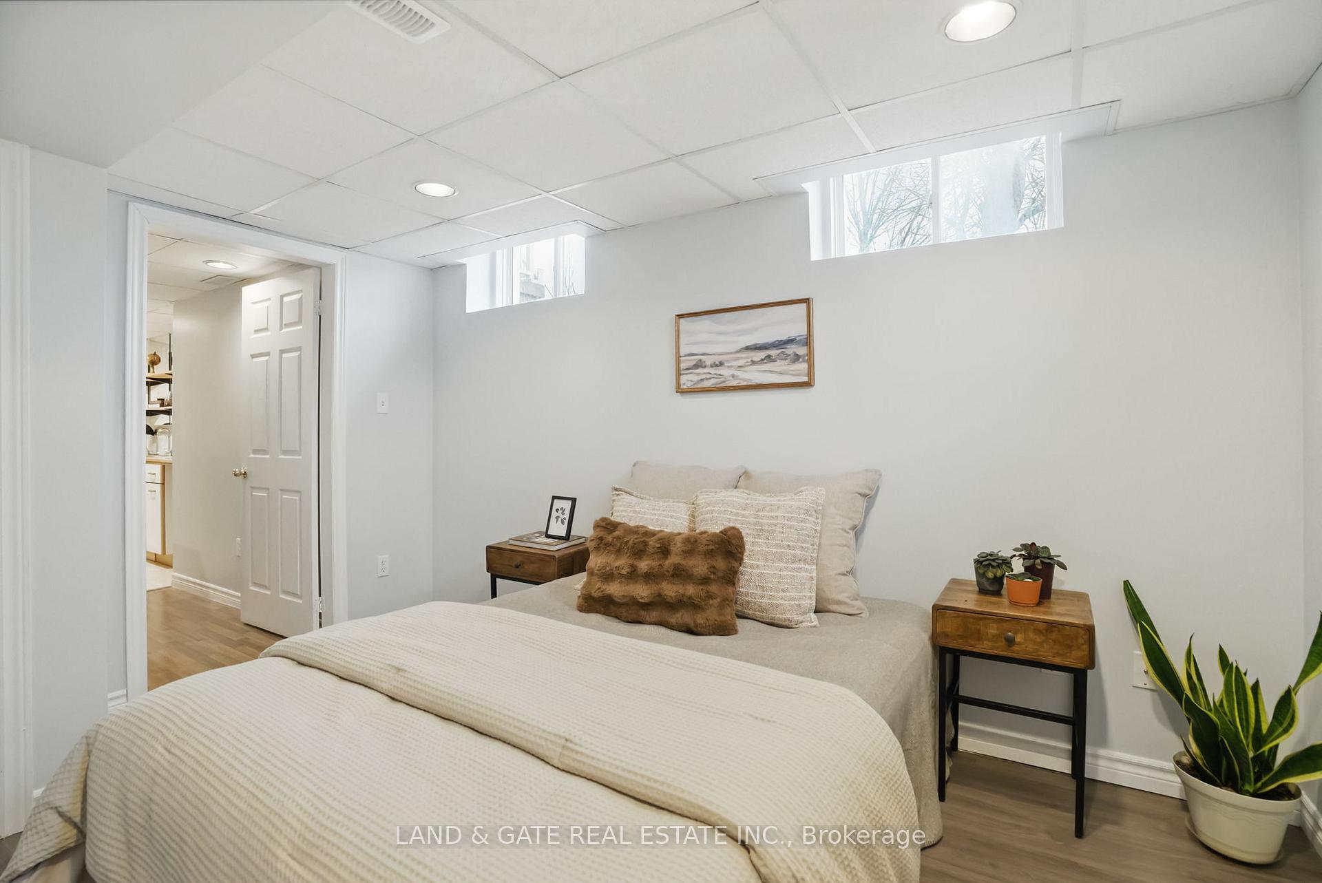 Photo 42 of 331 Longworth Avenue, Clarington, Bowmanville — HOMEH