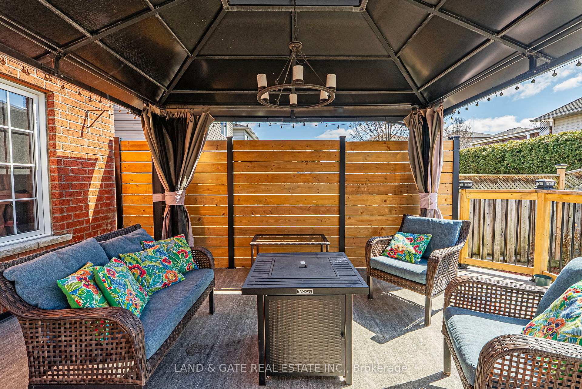 Photo 45 of 331 Longworth Avenue, Clarington, Bowmanville — HOMEH