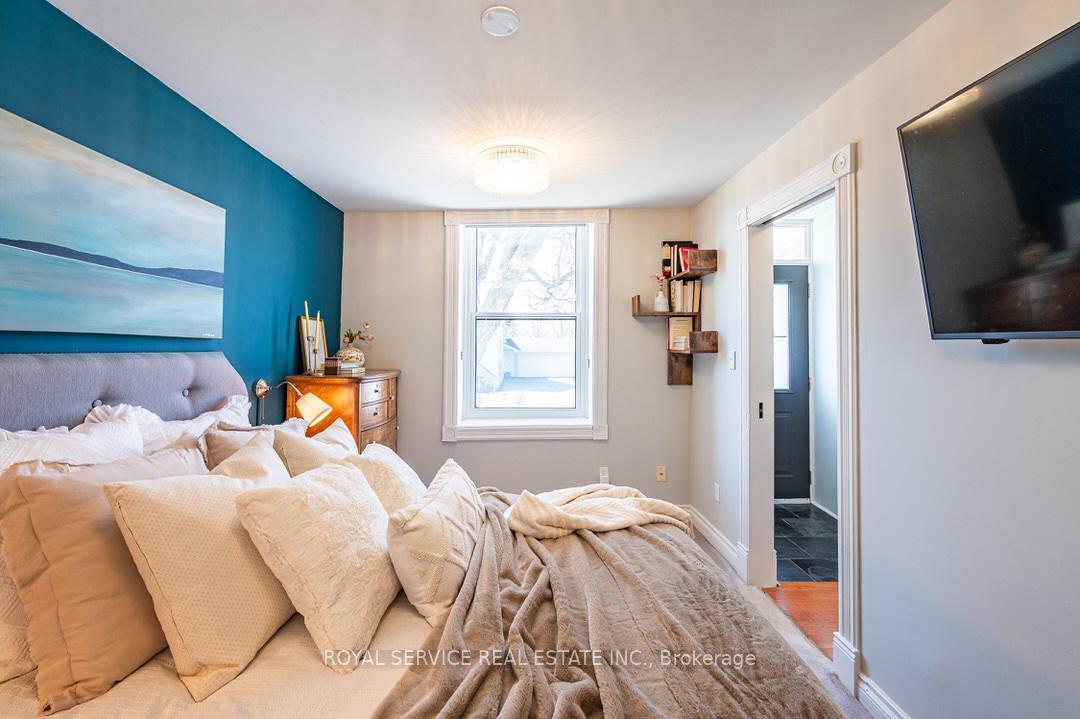 Photo 11 of 67 Duke Street, Clarington, Bowmanville — HOMEH