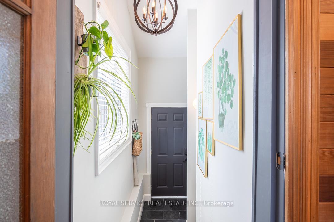 Photo 26 of 67 Duke Street, Clarington, Bowmanville — HOMEH