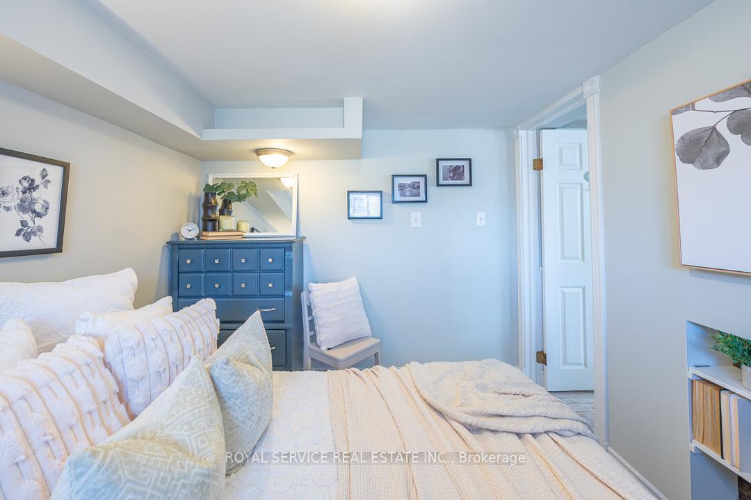 Photo 28 of 67 Duke Street, Clarington, Bowmanville — HOMEH