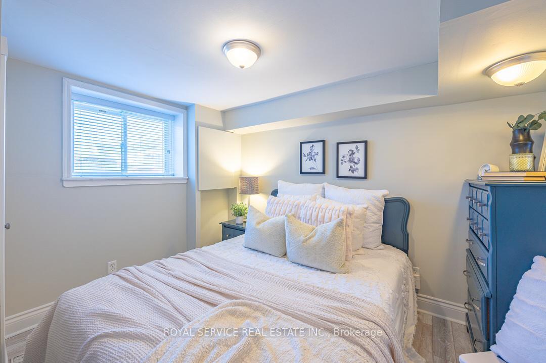 Photo 32 of 67 Duke Street, Clarington, Bowmanville — HOMEH