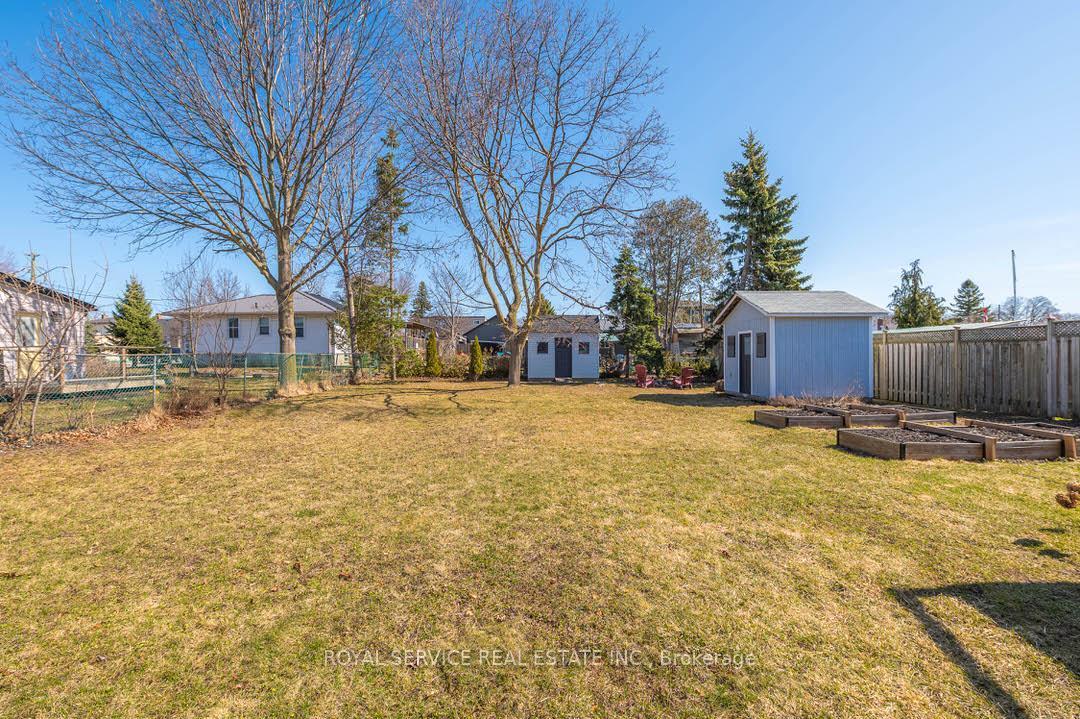 Photo 37 of 67 Duke Street, Clarington, Bowmanville — HOMEH