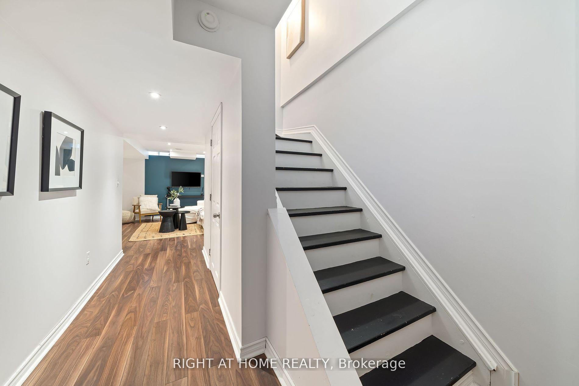 Photo 29 of 14 Dodds Square, Clarington, Bowmanville — HOMEH