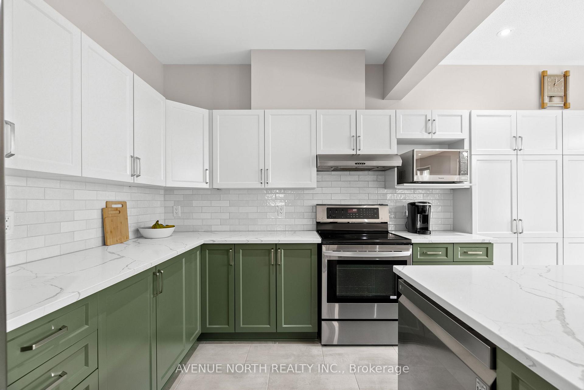 Photo 9 of 93 Whitestone Drive, Ottawa, Central Park — HOMEH