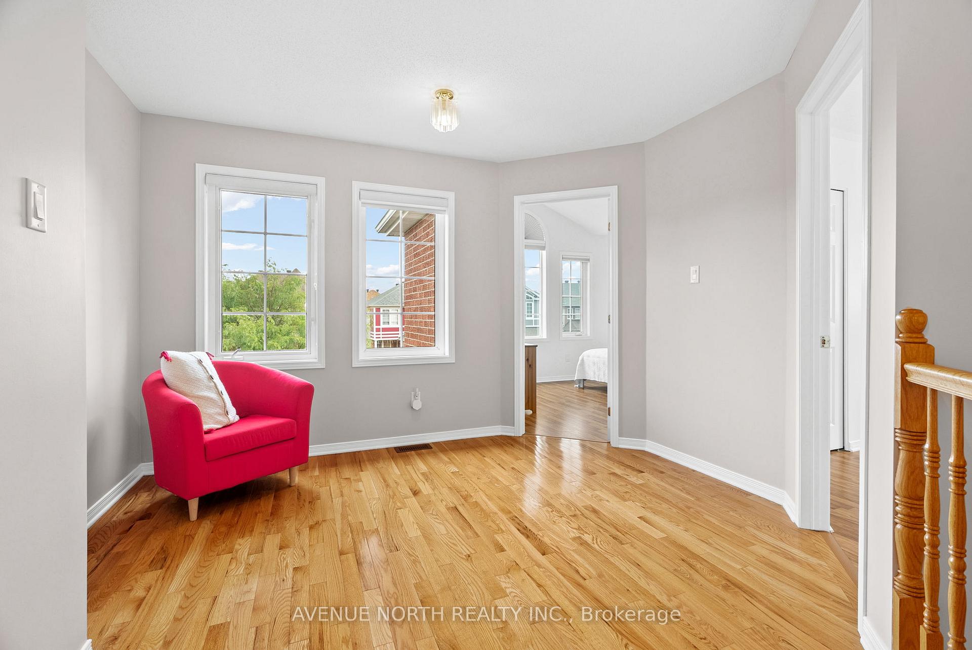 Photo 27 of 93 Whitestone Drive, Ottawa, Central Park — HOMEH