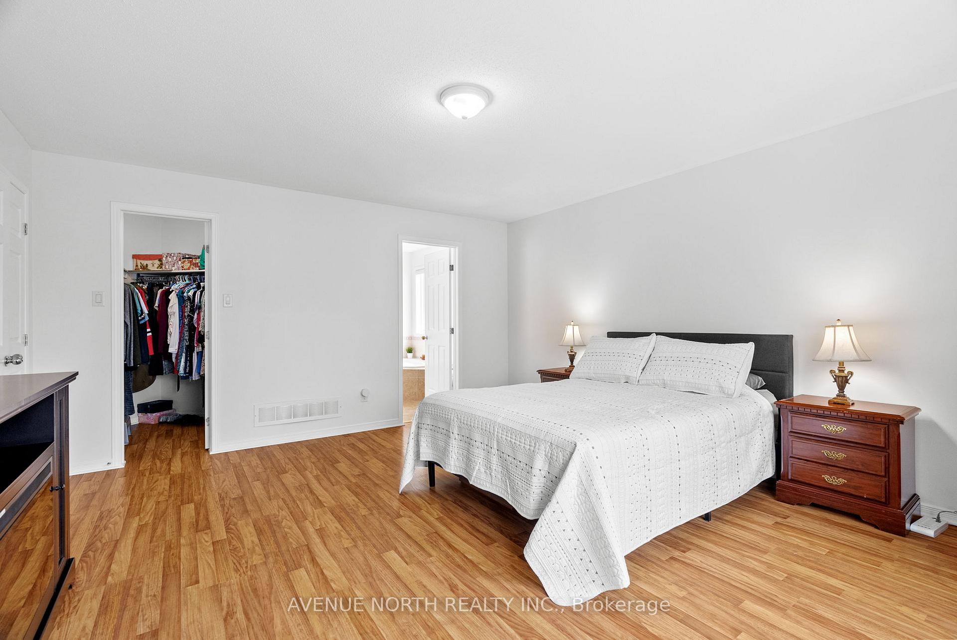 Photo 22 of 93 Whitestone Drive, Ottawa, Central Park — HOMEH