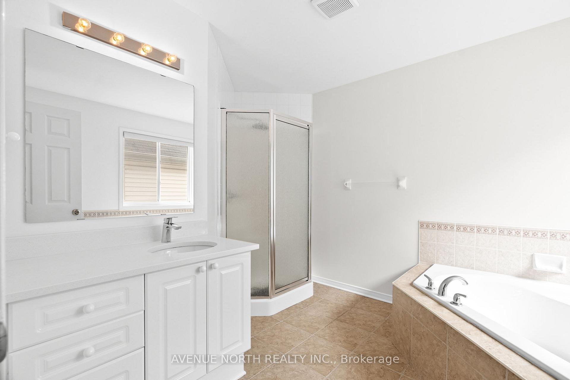 Photo 19 of 93 Whitestone Drive, Ottawa, Central Park — HOMEH