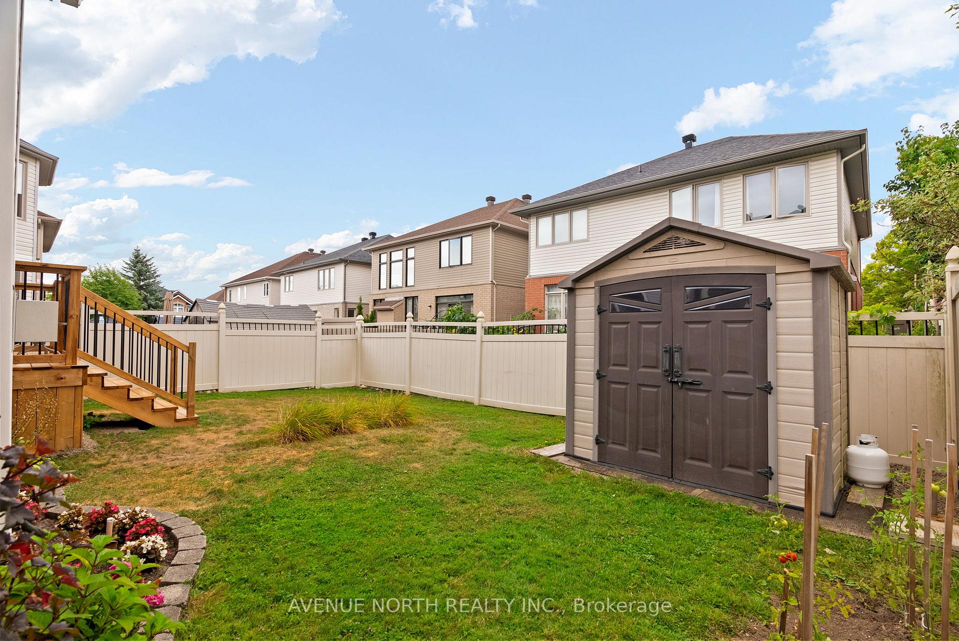 Photo 39 of 93 Whitestone Drive, Ottawa, Central Park — HOMEH