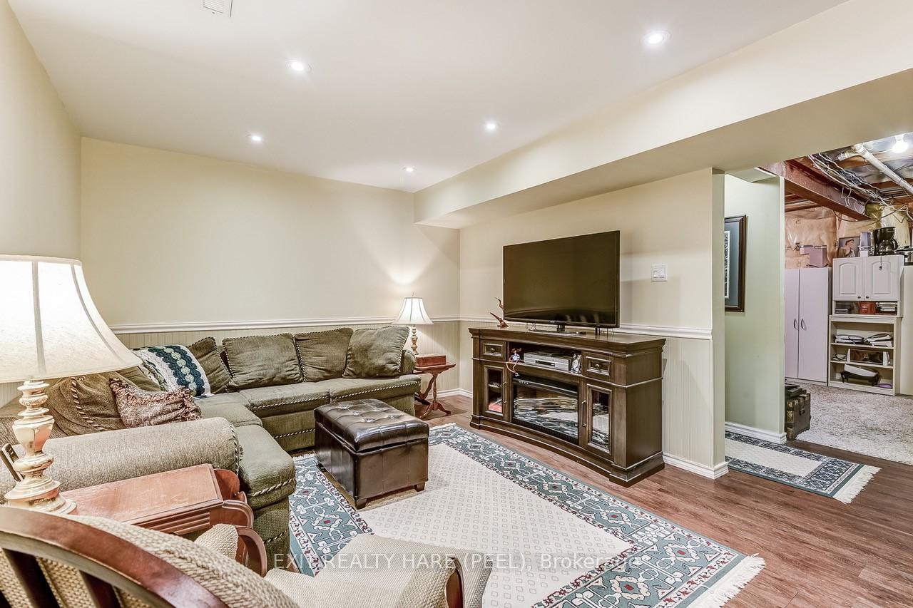 Photo 32 of 56 Hanton Crescent, Caledon, Bolton East — HOMEH