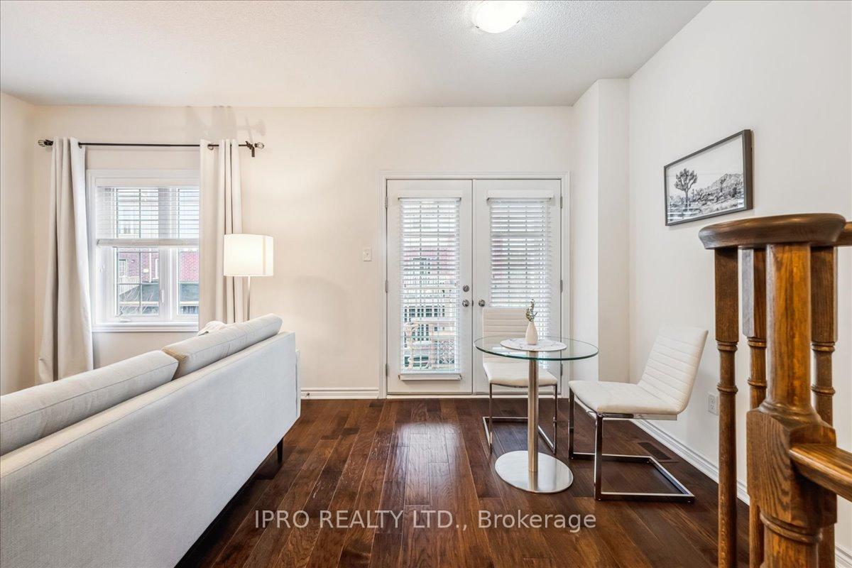 Photo 8 of Unit 91, 88 Decorso Drive, Guelph, Kortright East — HOMEH